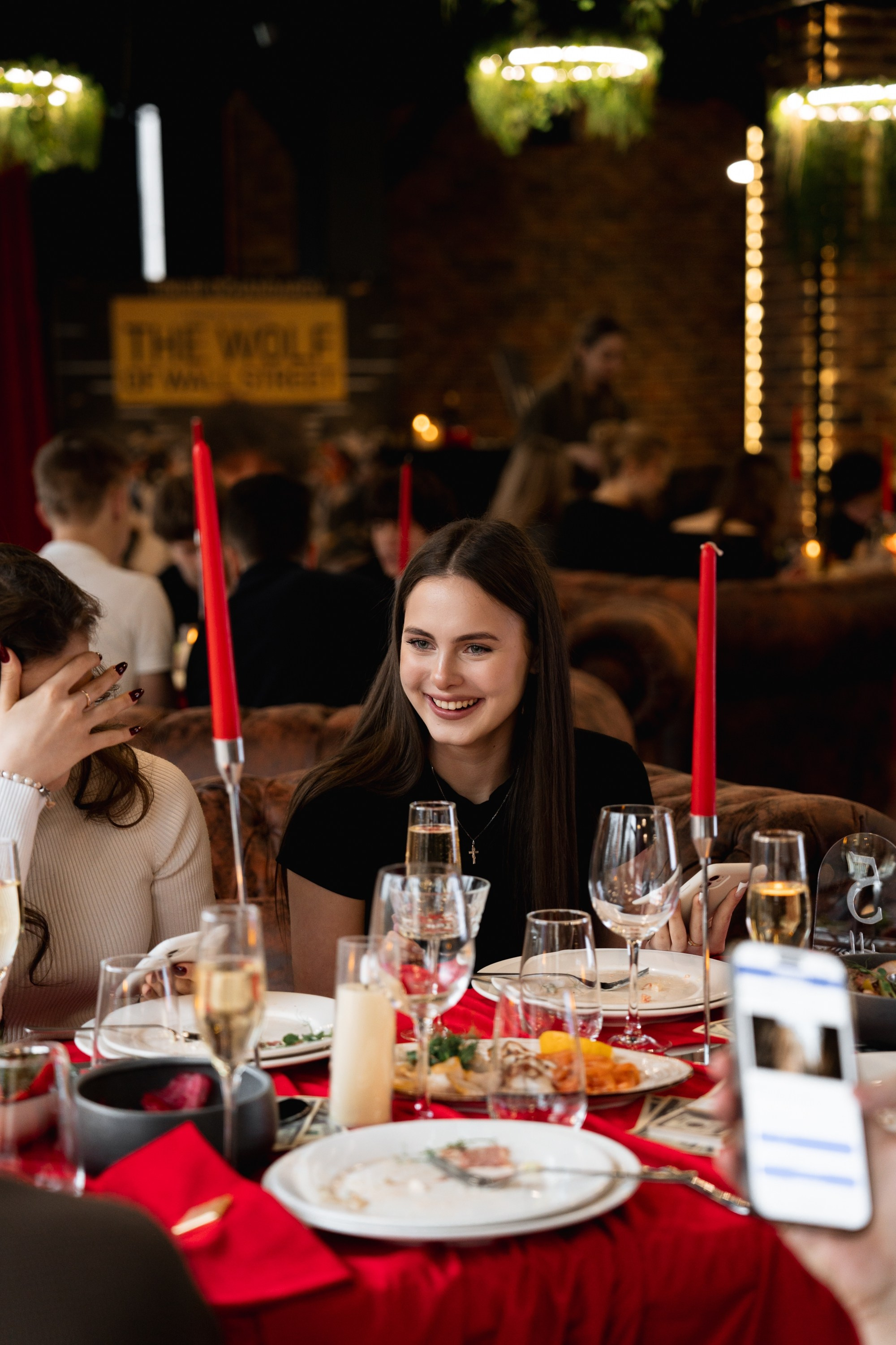 18 ЛЕТ. Женский портрет