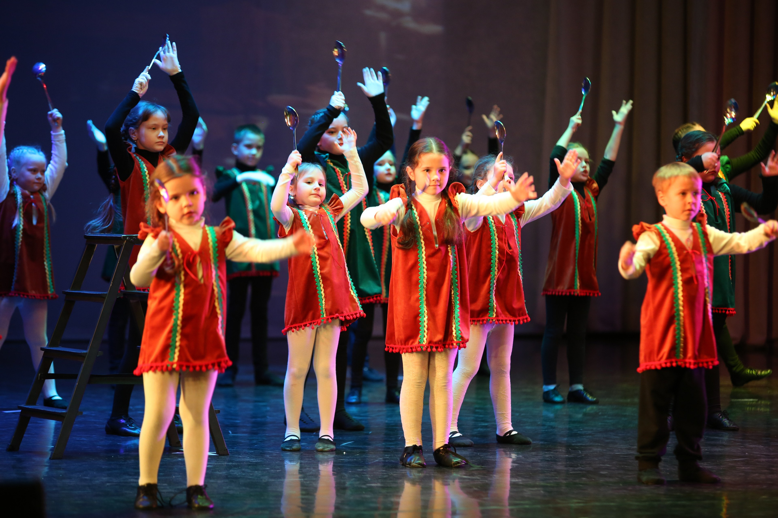 ТС ФАНТАЗИЯ — БЕНЕФИС 25 ЛЕТ. Профессиональный фотограф в Мценске и Орловской области