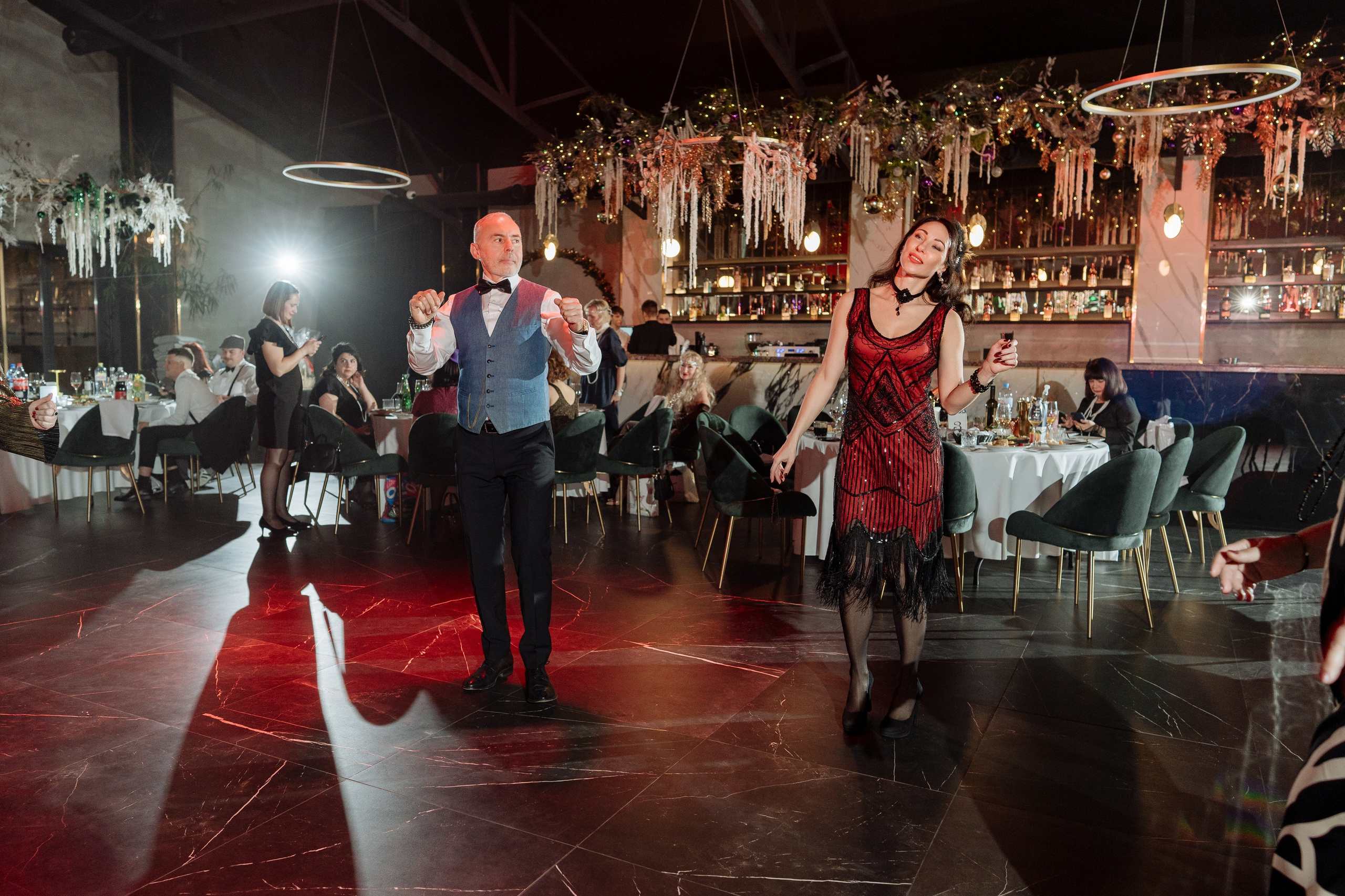 Альбион Тур