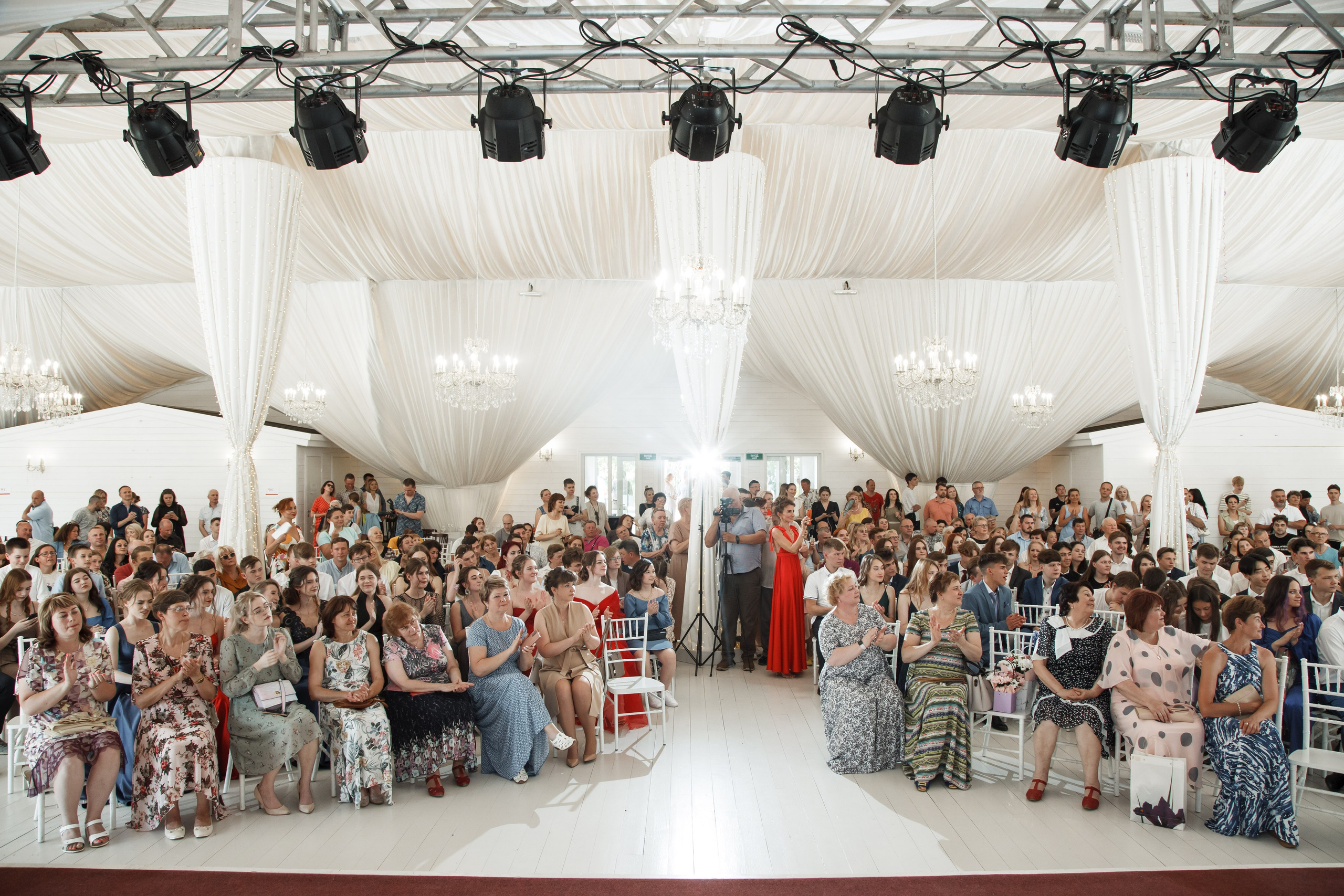 Выпускной, шатер в усадьбе «Гребнево». Свадебный и репортажный фотограф (Москва, Королев и другие)