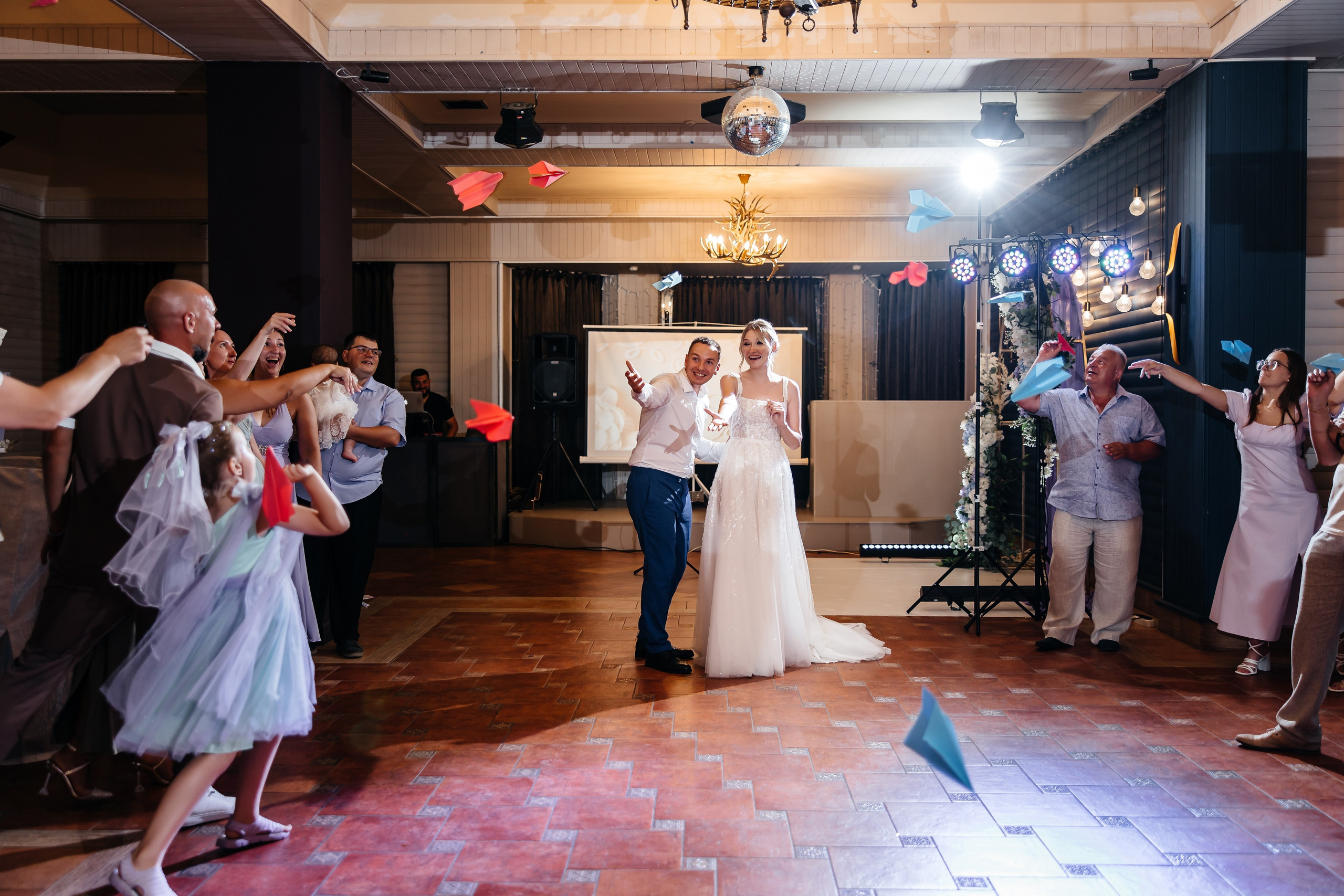 Анонс свадьбы Елены и Владислава. Свадебный фотограф в Крыму и Севастополе Ольга Баскакова