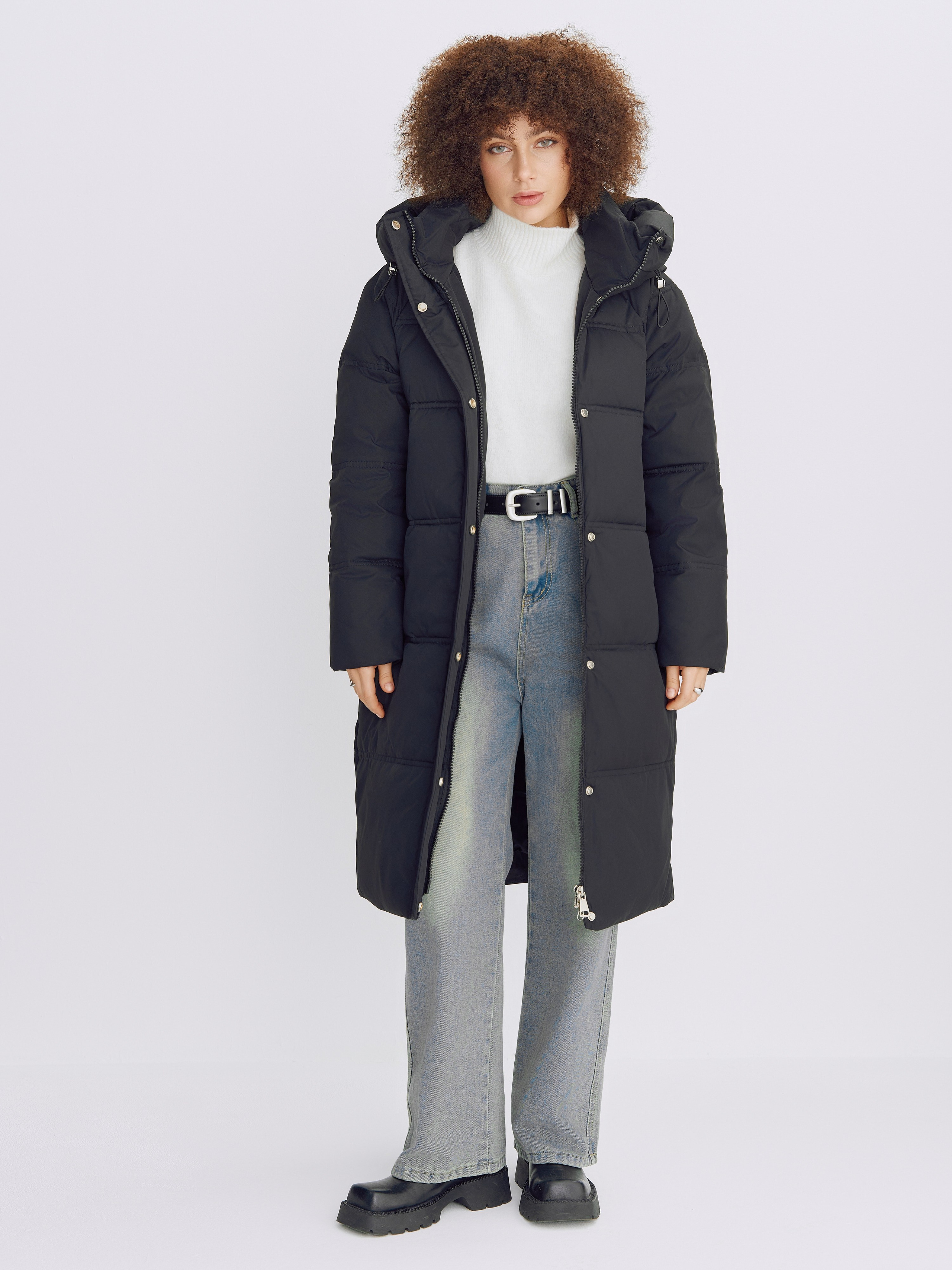 Куртки. Фотограф для маркетплейсов в Москве