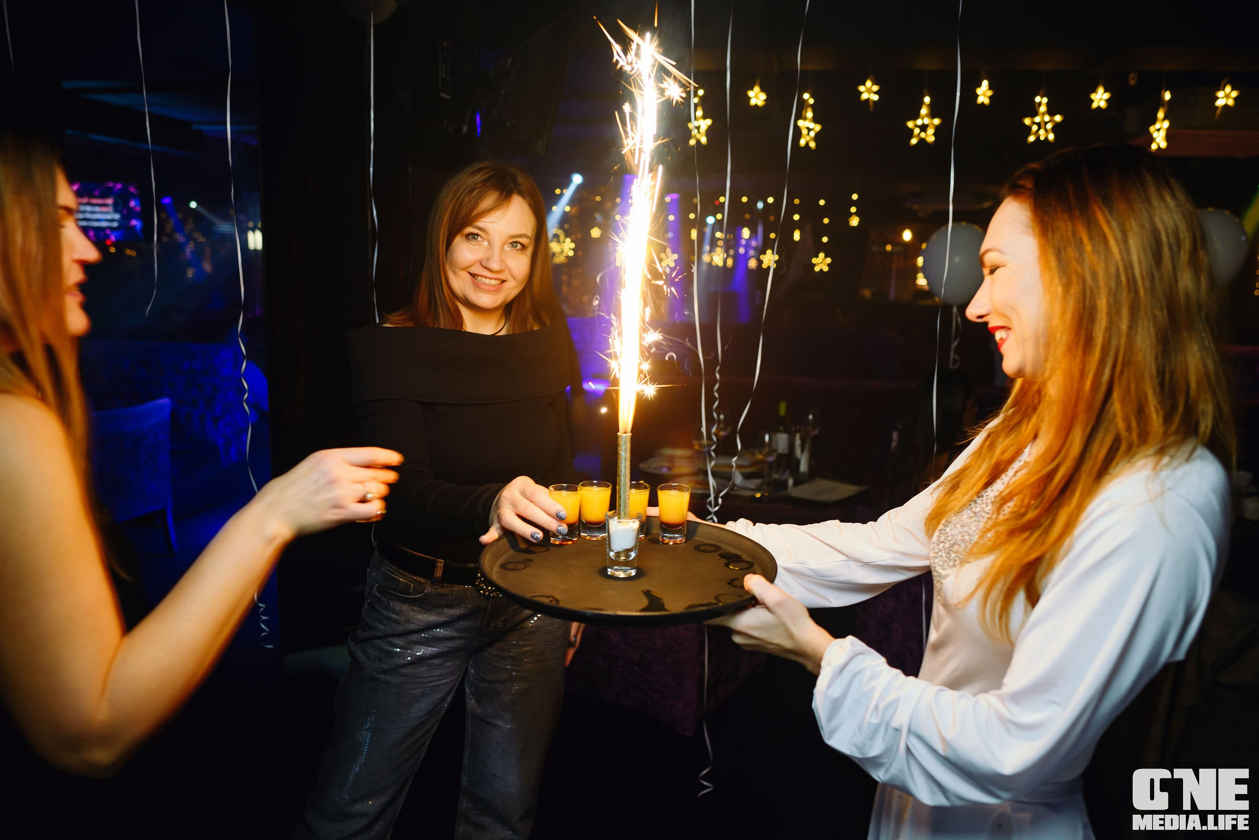 Фоторепортаж из караоке-клуба Эйфория. One Media Life: фоторепортажи, фотоотчеты с мероприятий и заведений