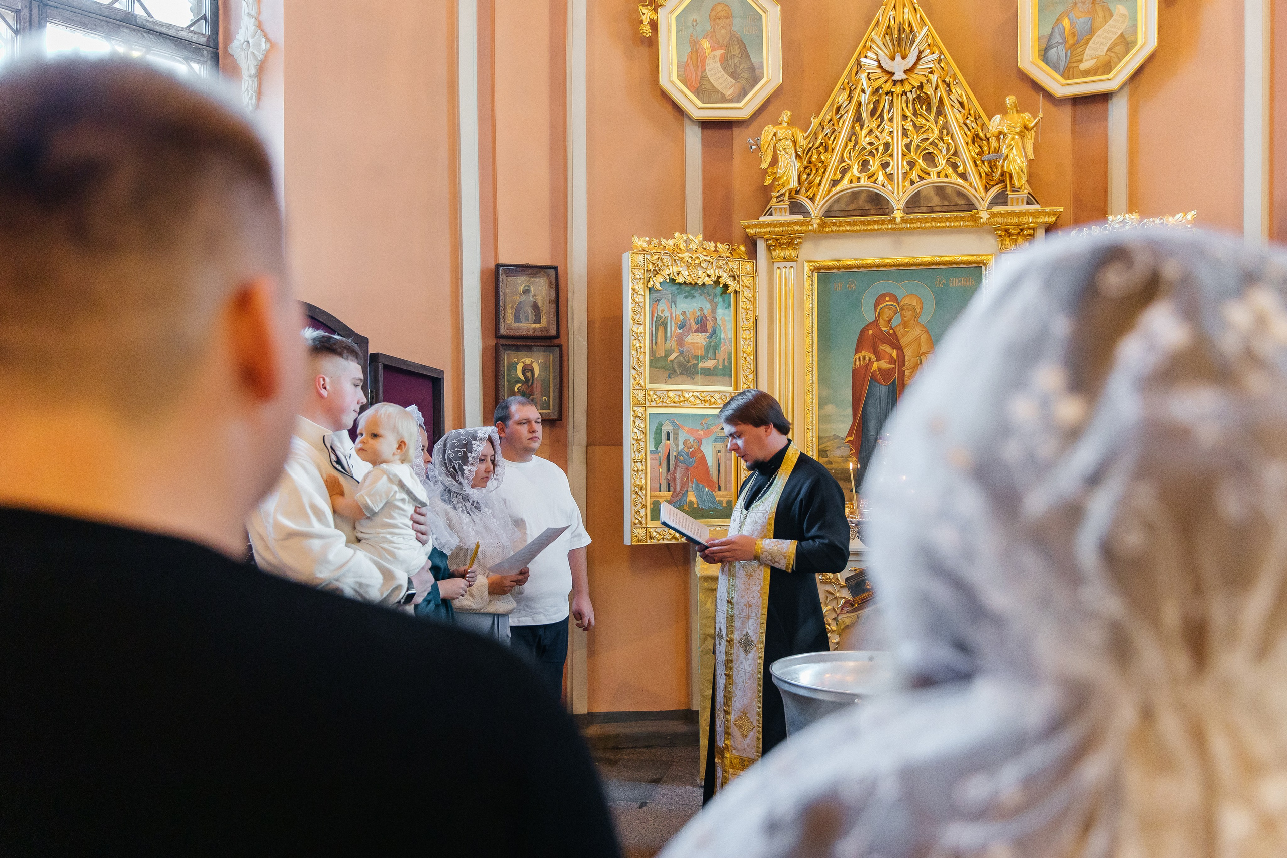 Таинство крещения Макара (18 октября 2025). Свадебный и семейный фотограф Крамар Наталья
