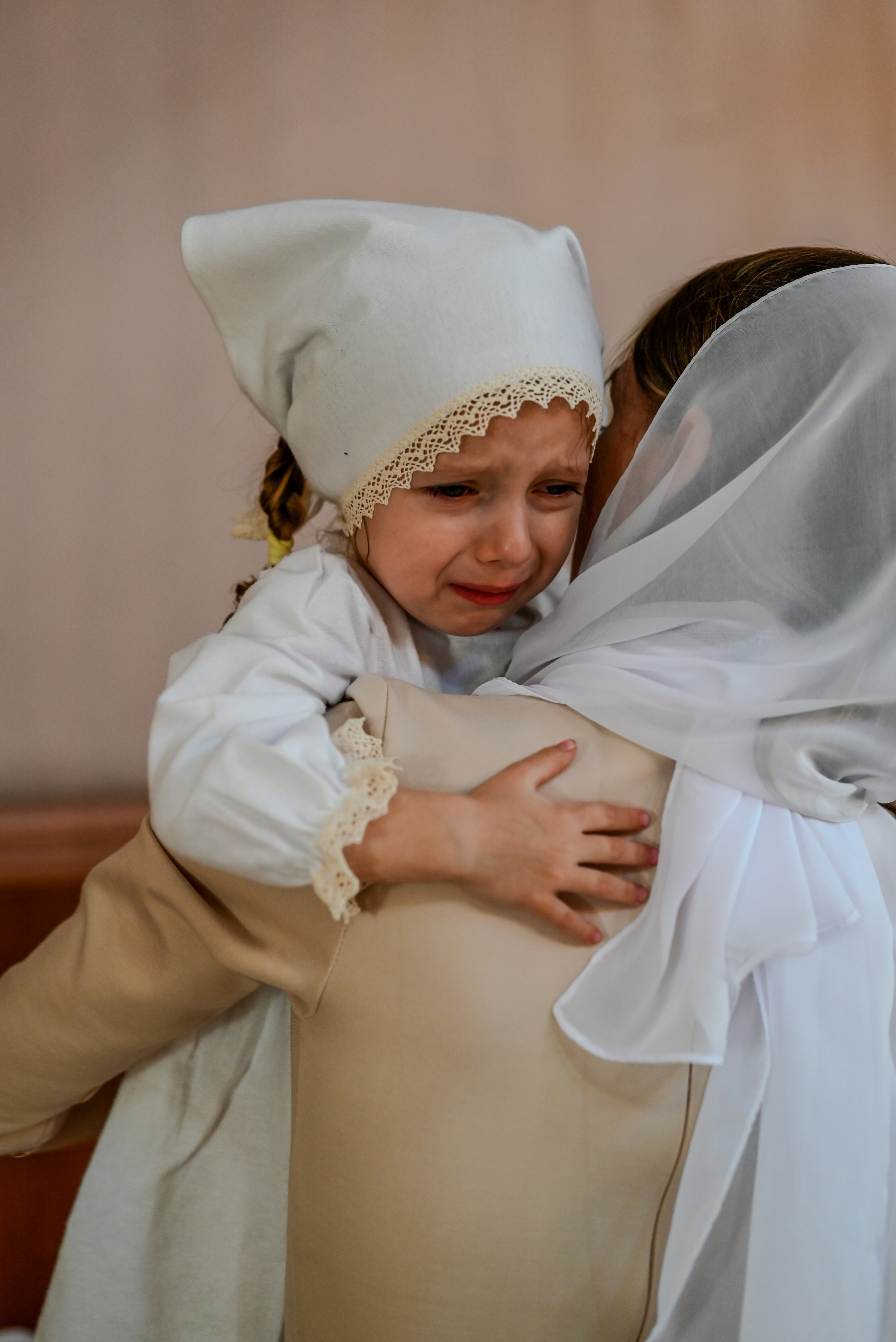 Крещение мама Анна. Семейный и детский фотограф Москва