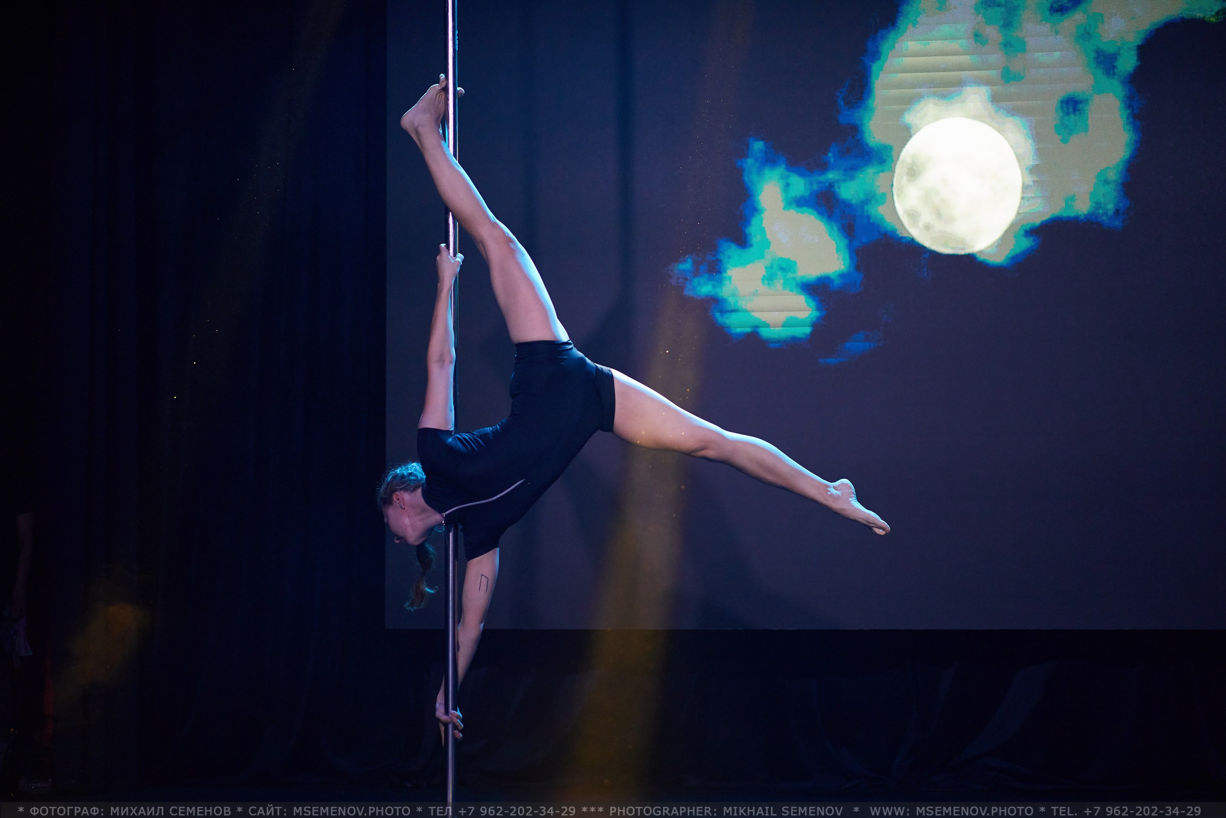 Анонс «SOUL POLE CHAMPIONSHIP IV». Photographer for business Mikhail Semenov. Aqua photo studio, photo school