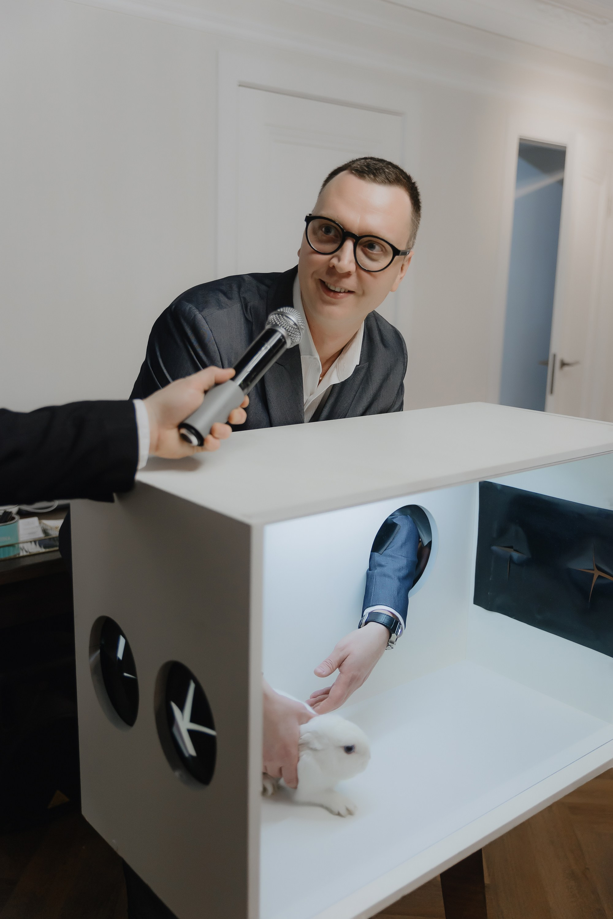 Открытие нового пространства интерьерного салона L. DECO в феврале 2025. L. Deco интерьерный салон. Краски/обои/лепной декор