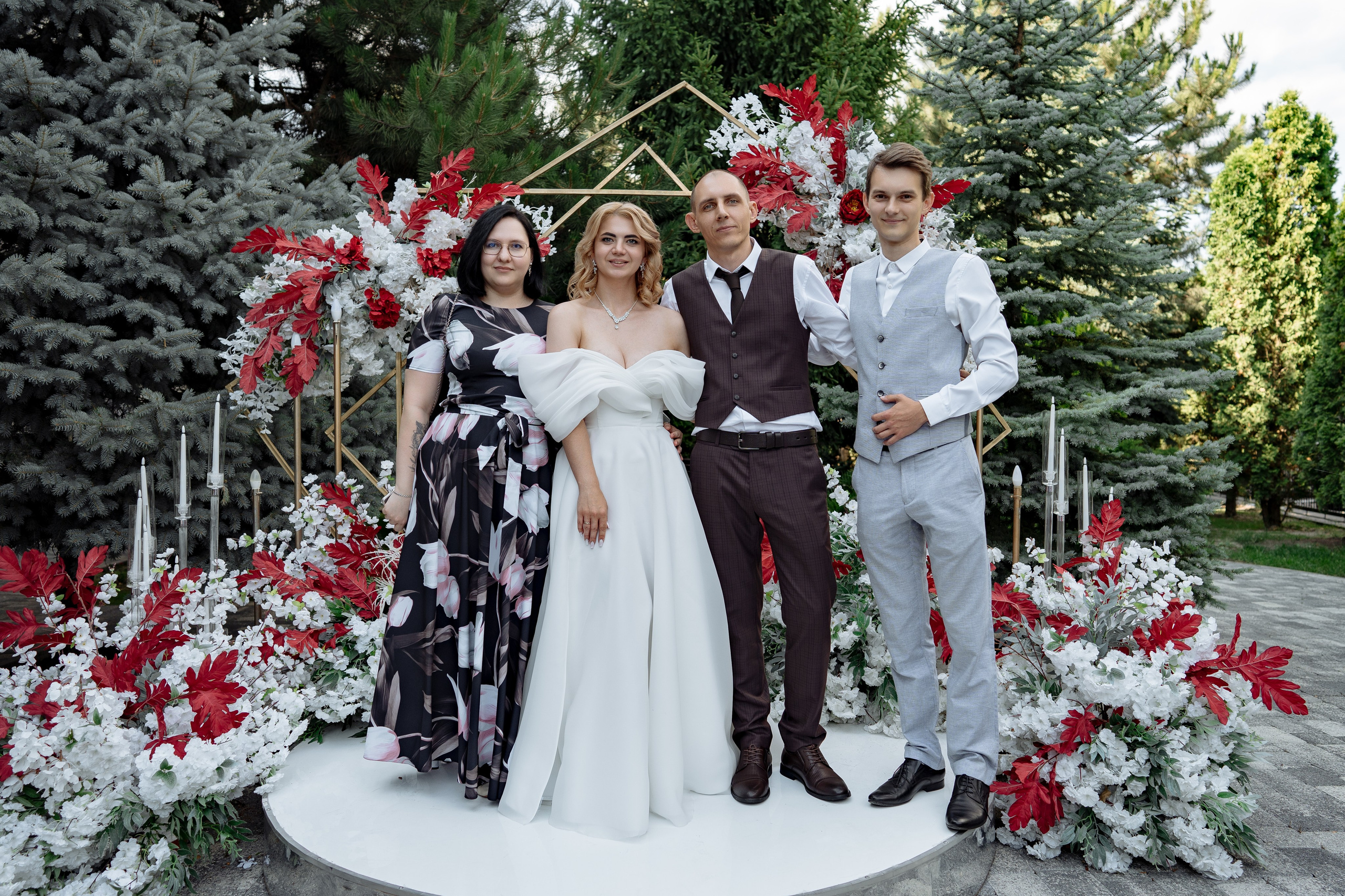 Виктор и Юлия