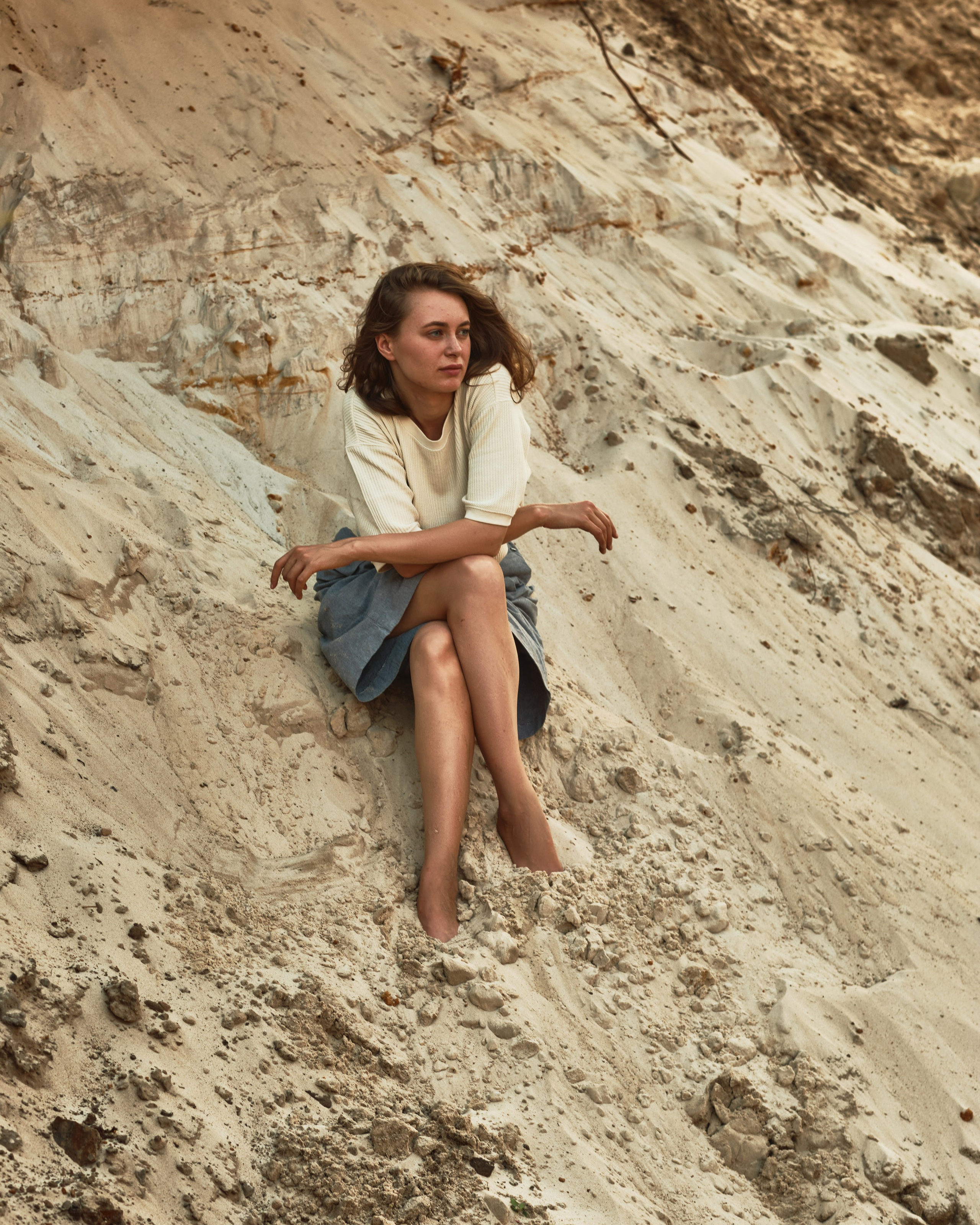 Светлана в пустыне (на пляже). Фотограф Максим Ерёмин