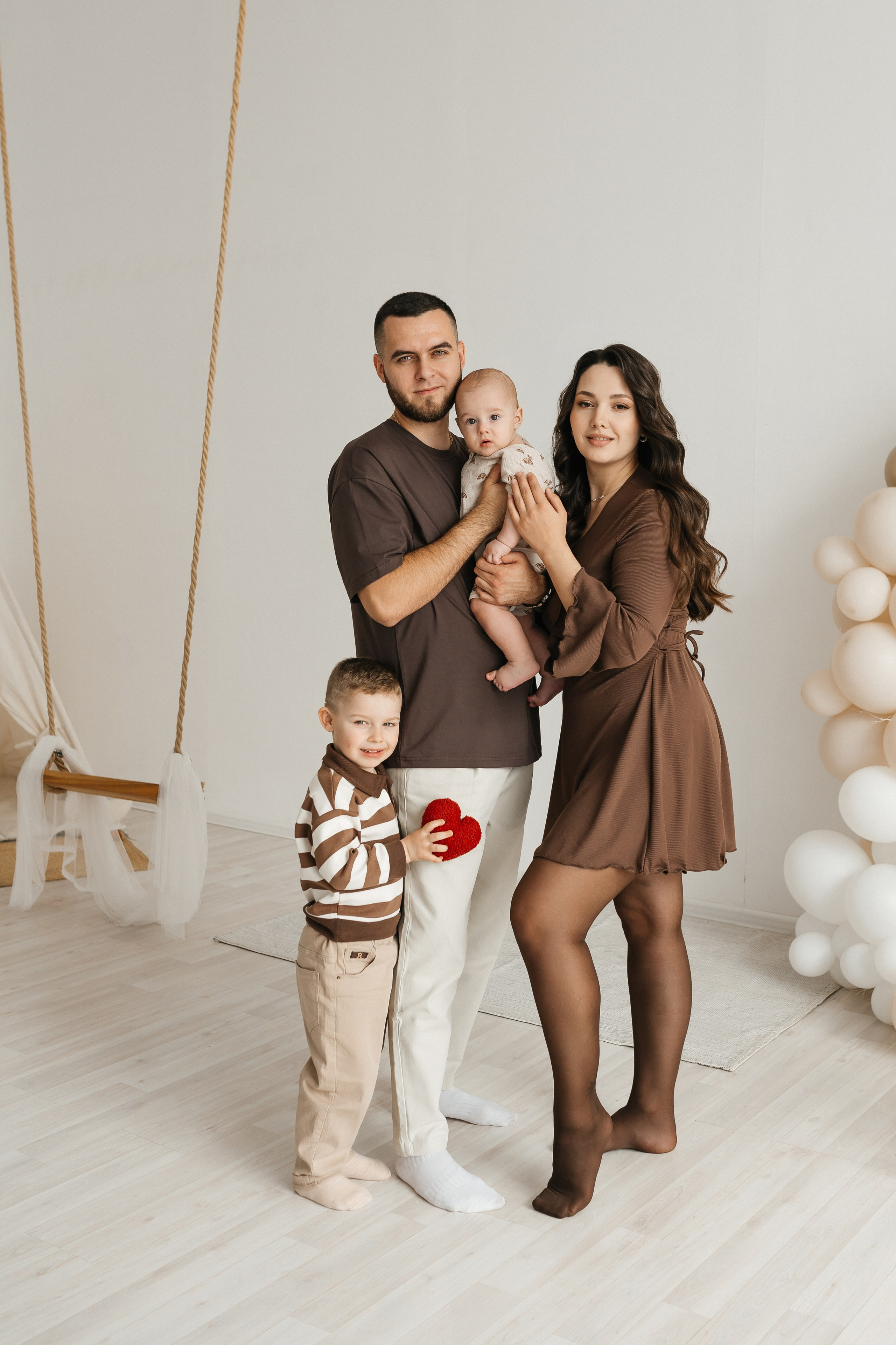 Светлана, Данил, Арсений и Савелий. Фотограф Ким Наталья в Красноярске