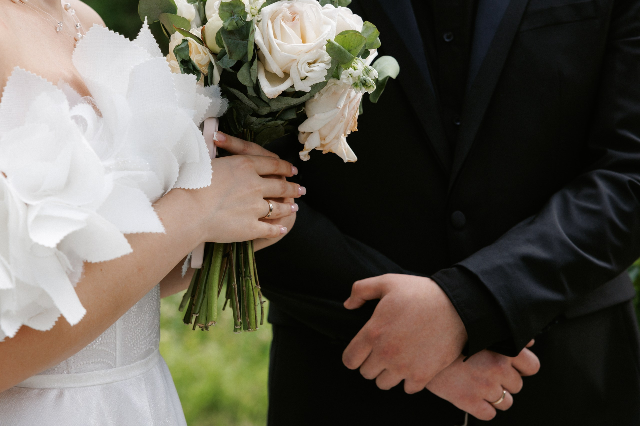 Свадьба под шёпот деревьев. Свадебный и семейный фотограф в Твери, Москве, Санкт-Петербурге