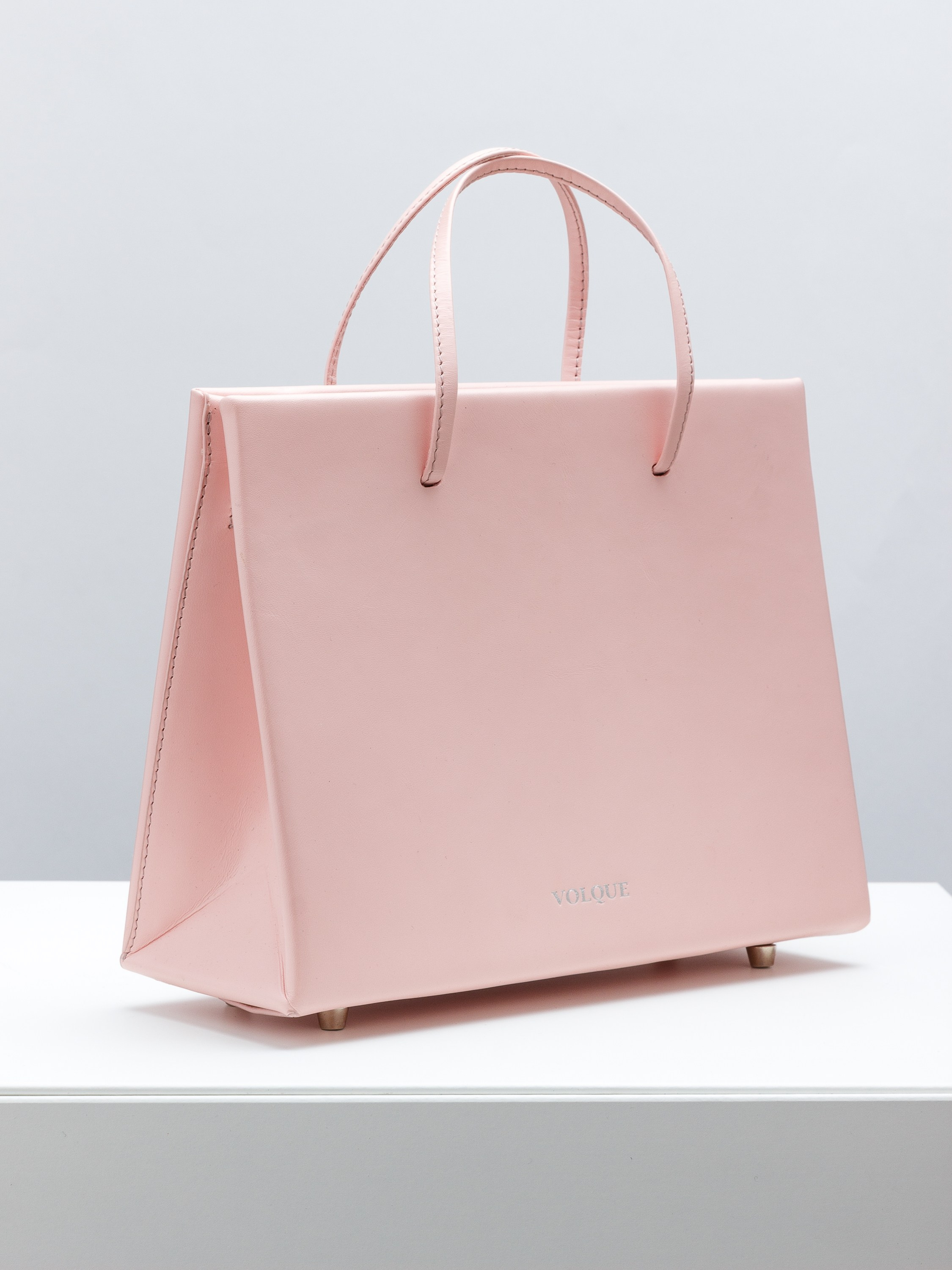 Фотосъёмка сумок и кошельков для маркетплейсов. Профессиональный фотограф в Санкт-Петербурге. Сергей Пушкин