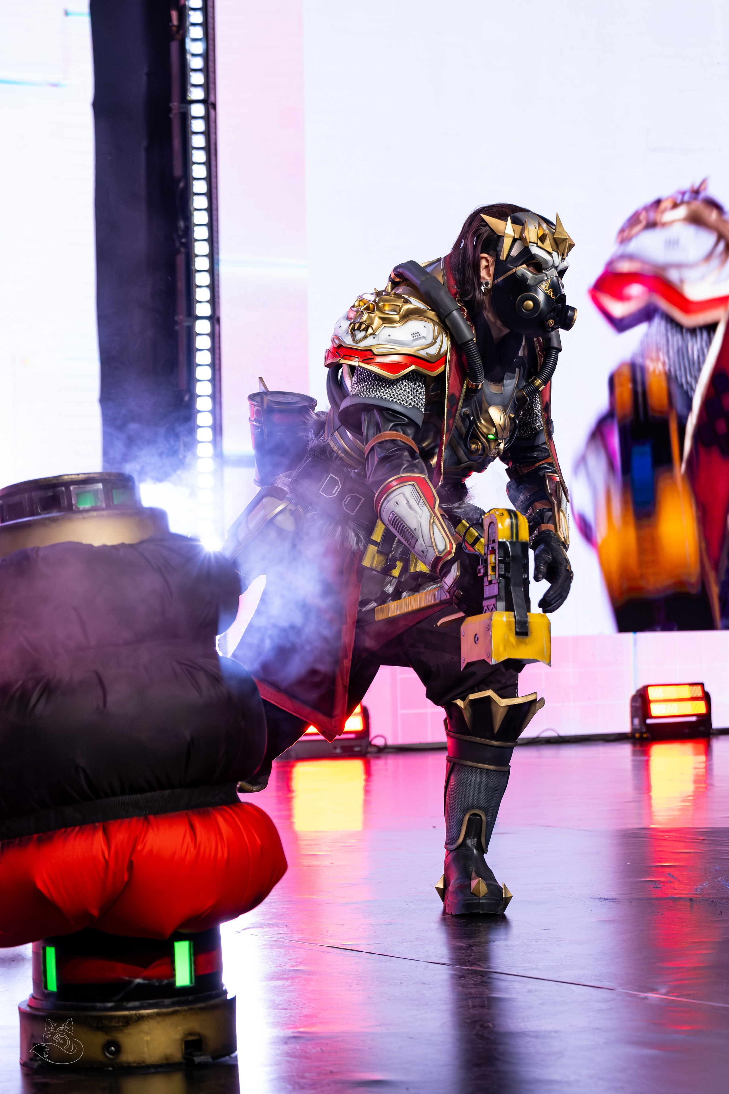 Сцена РЭД ЭКСПО 2024. Косплей фотограф