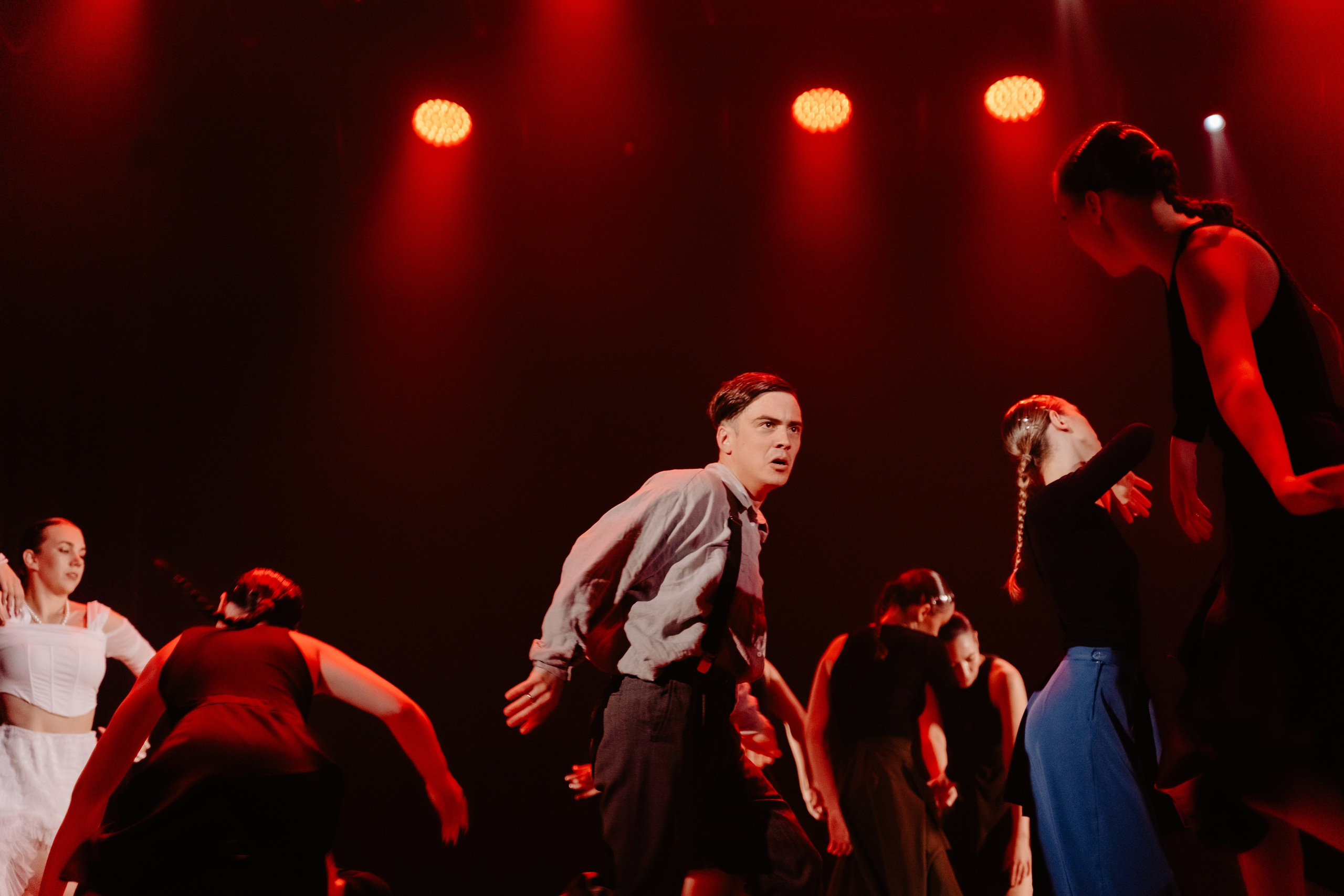 Спектакль «Песнь сирен». Главная