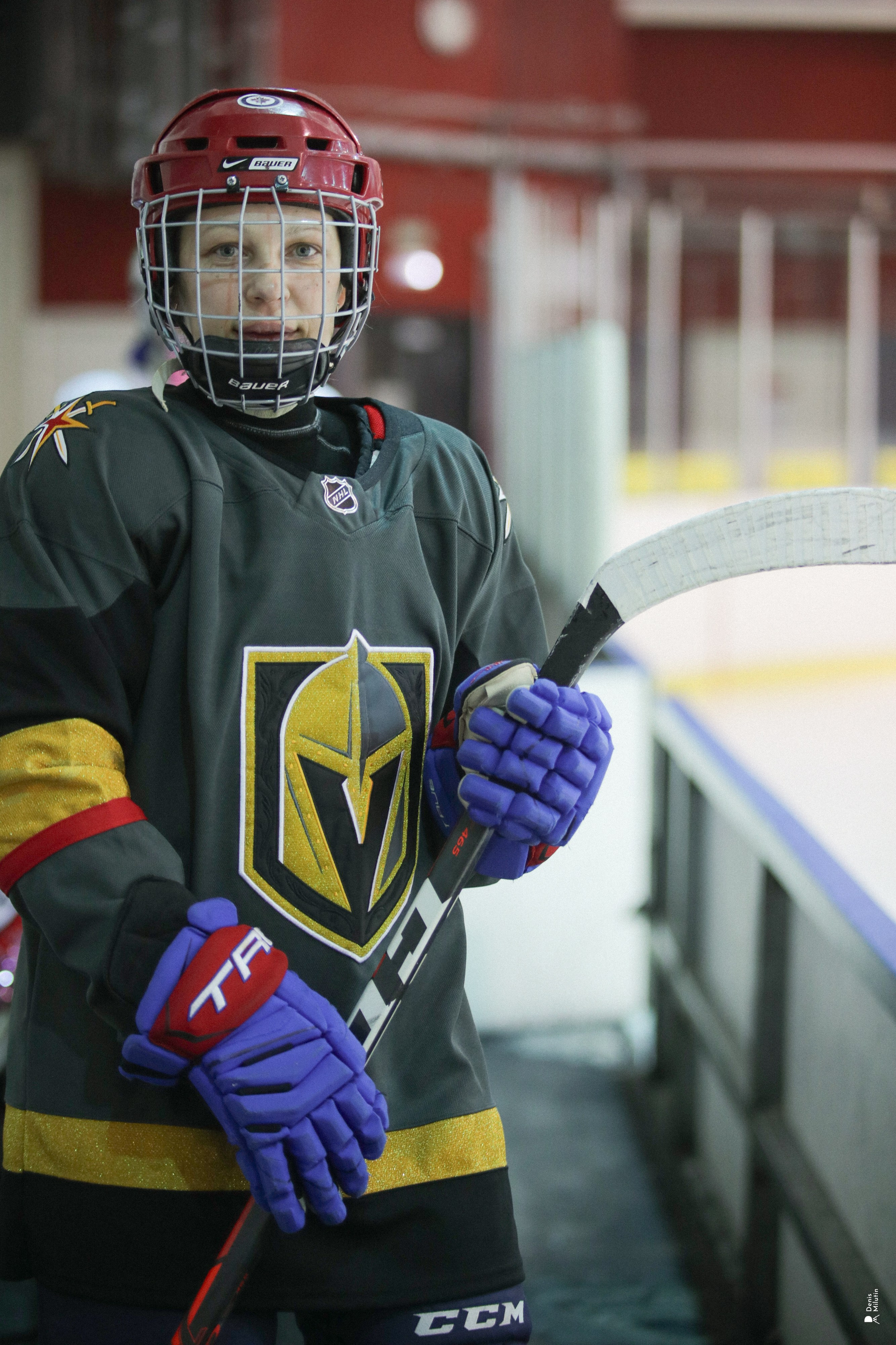 Звенит в ушах лихая музыка атаки. Портретный фотограф Денис Милютин