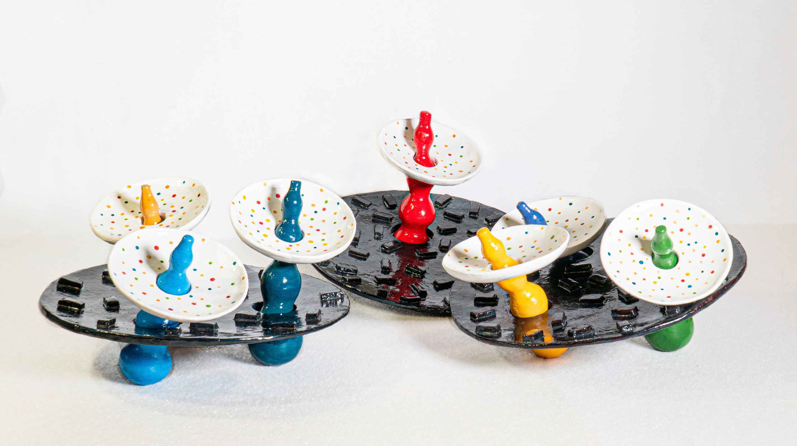 Дизайнерская керамическая композиция для интерьера. Композиция Стрелы Индры -номинант IV Конкурса - биеннале предметного дизайна «Придумано и сделано в России 2024» 