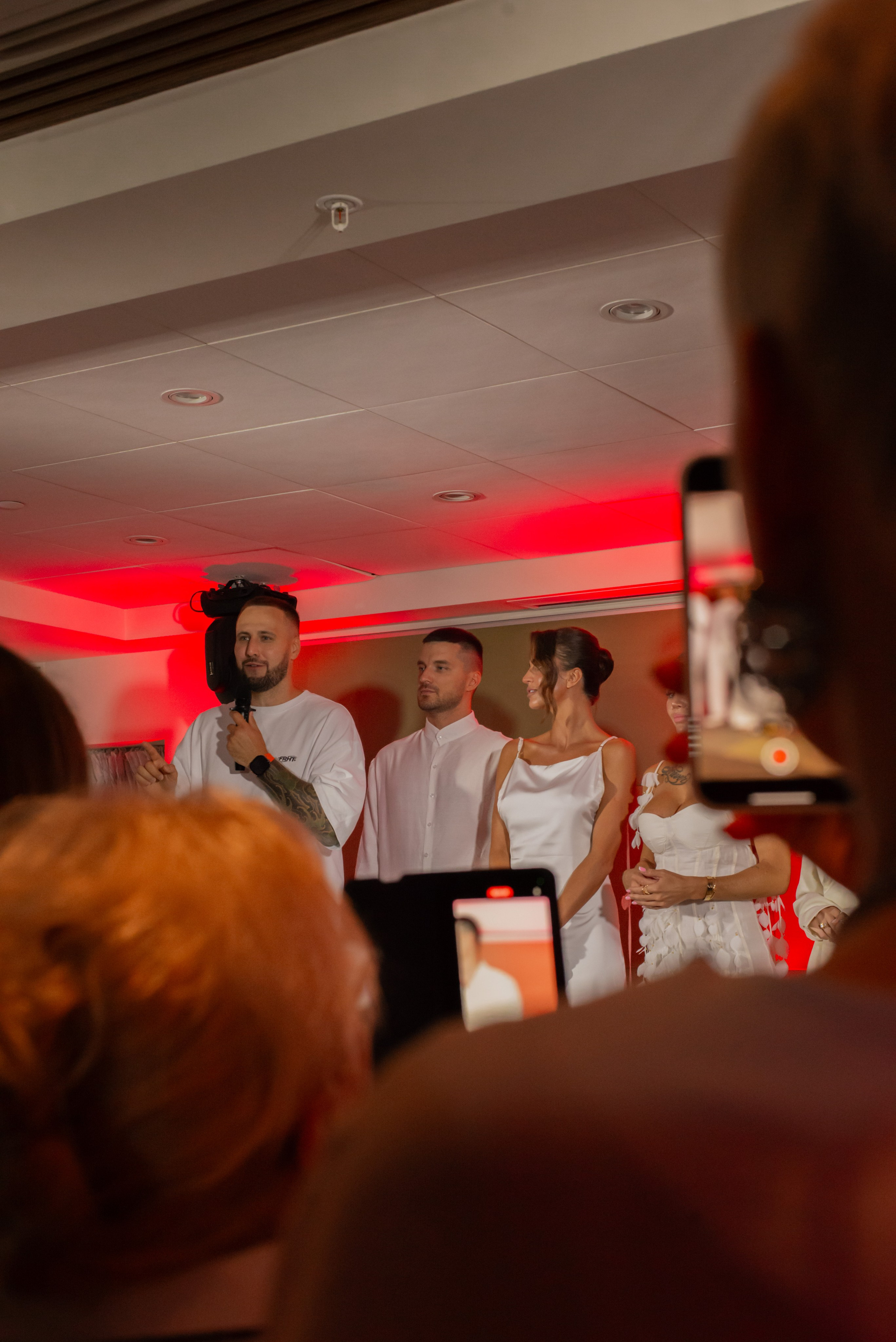 Репортаж, фуршет