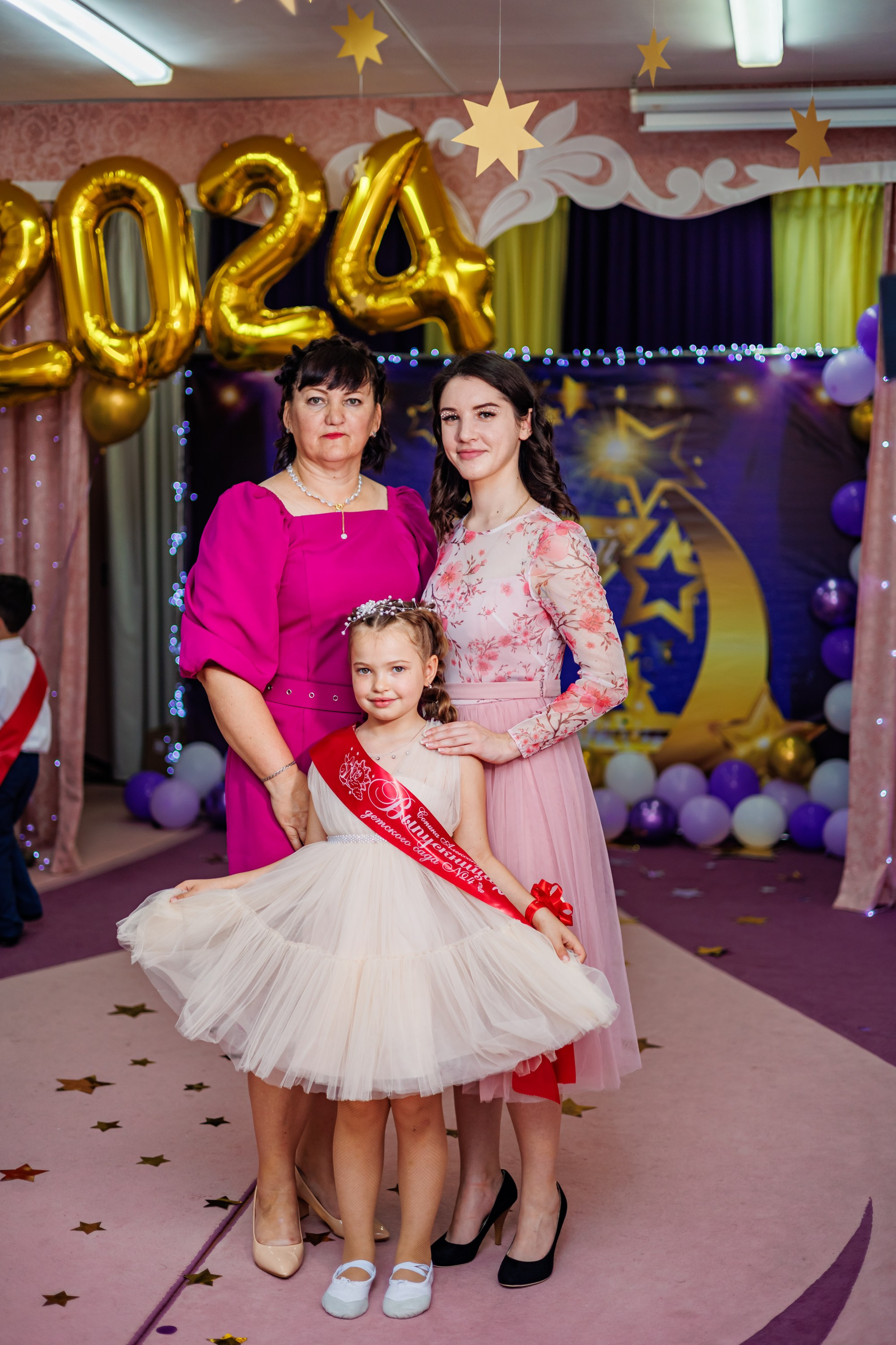 Выпускной в саду 2024. Свадебный и семейный фотограф в Армавире