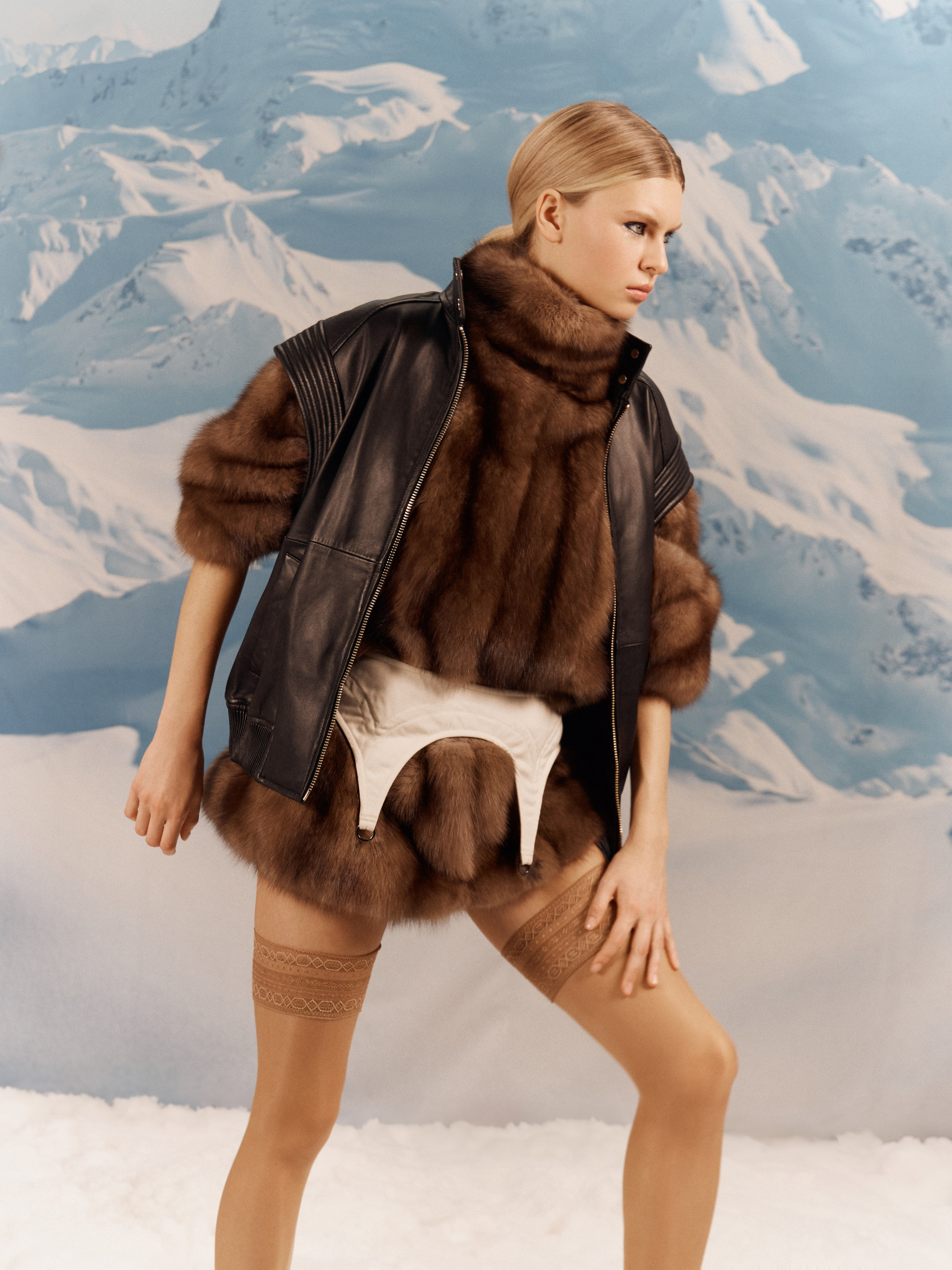 Привет из 90-х for Marie Claire '25. Rischele