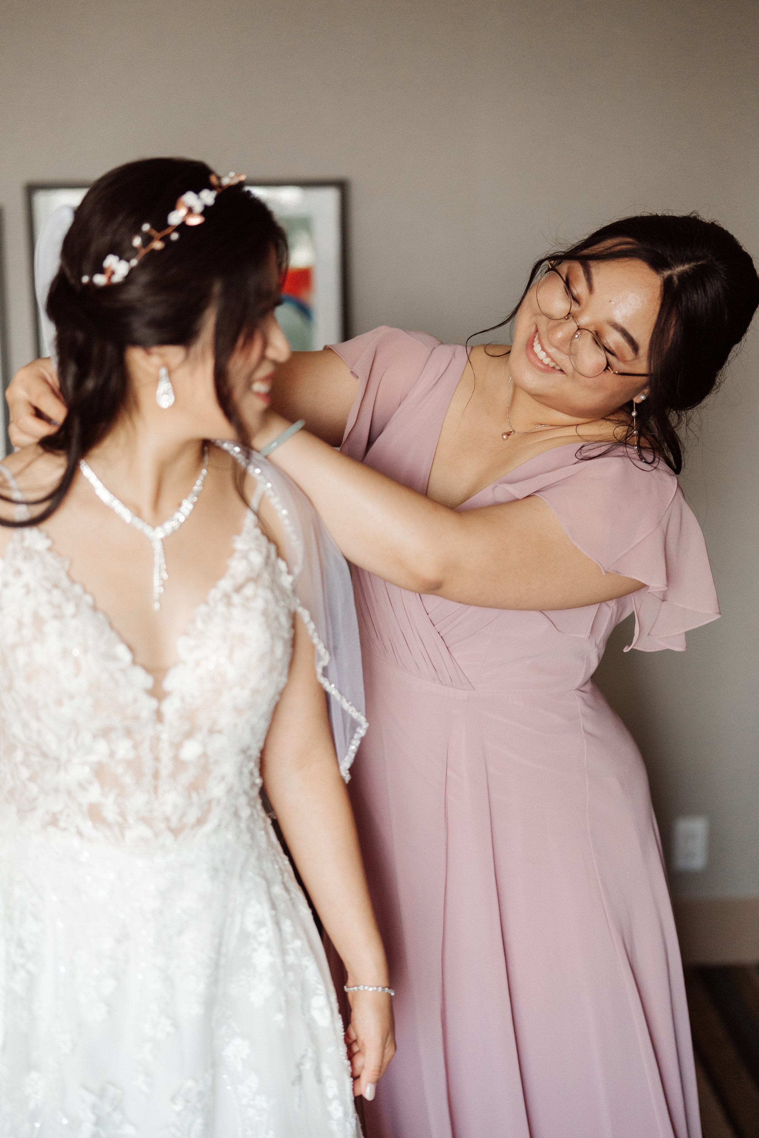 2025-08-16_AndreaChristopher. Ретушер Зенькевич Света