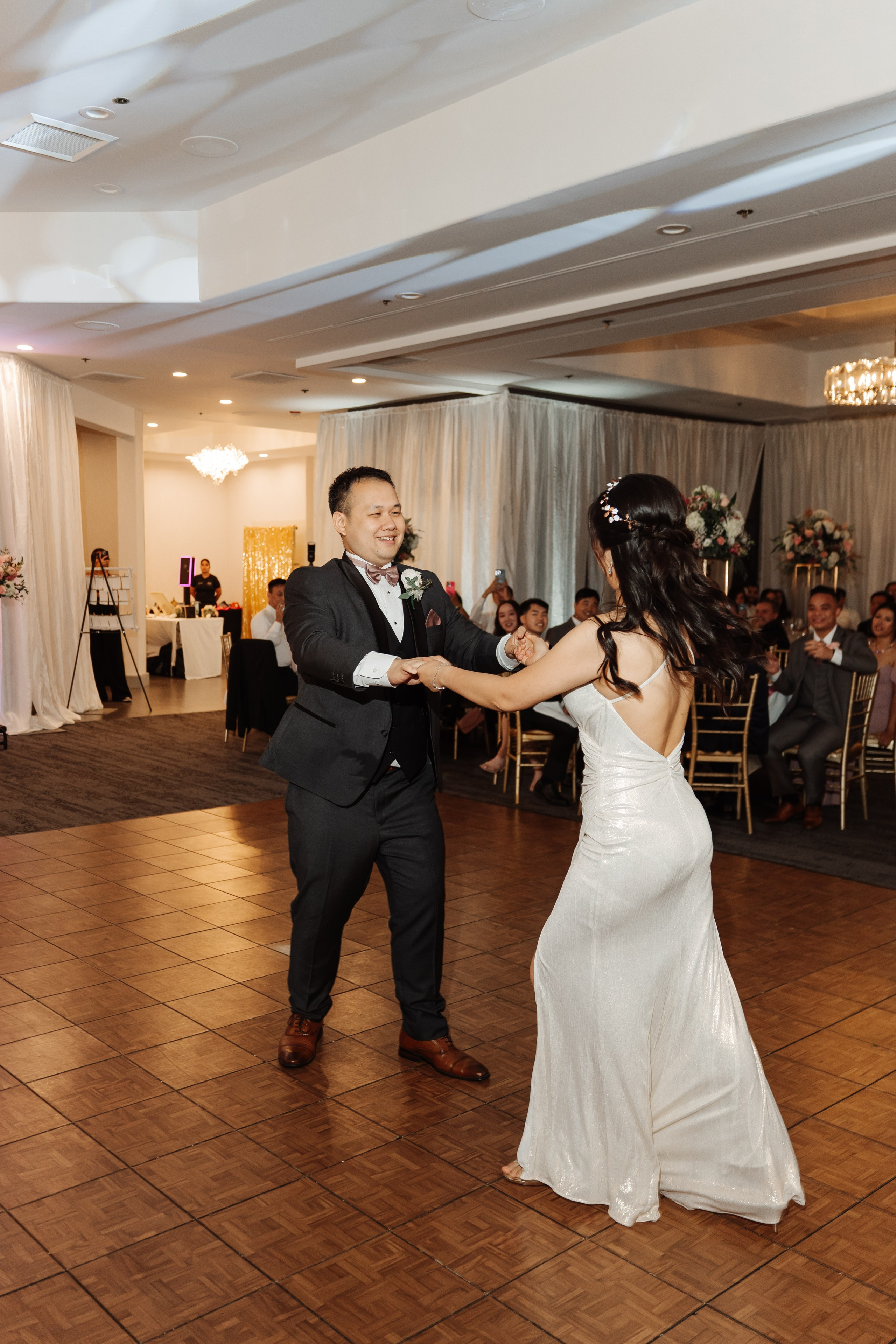 2025-08-16_AndreaChristopher. Ретушер Зенькевич Света