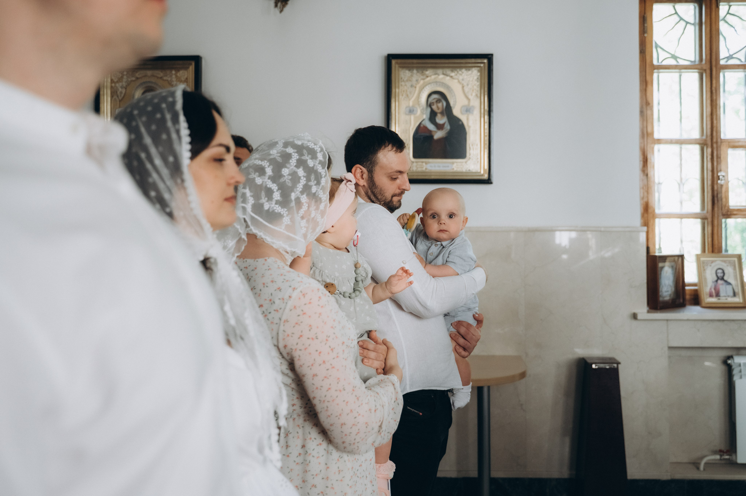 Крещение Мии и Льва. Семейный фотограф в Минске Дарья Дреко