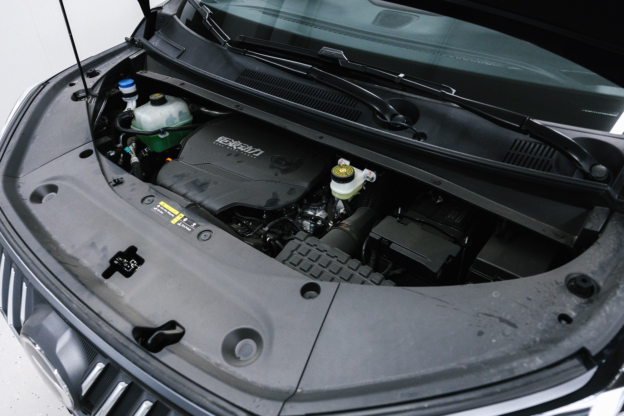 GAC M8 2.0T GDI AT (231 л. с.). Автосалон «Х-Авто»