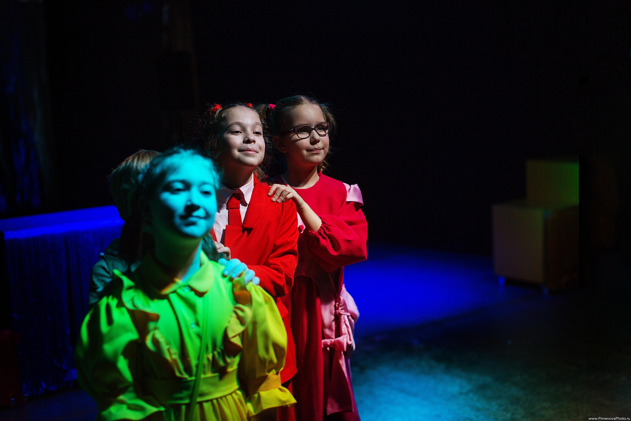 Карандаши «Театрум» ДТЦ, февраль. Семейный и детский фотограф в Петрозаводске