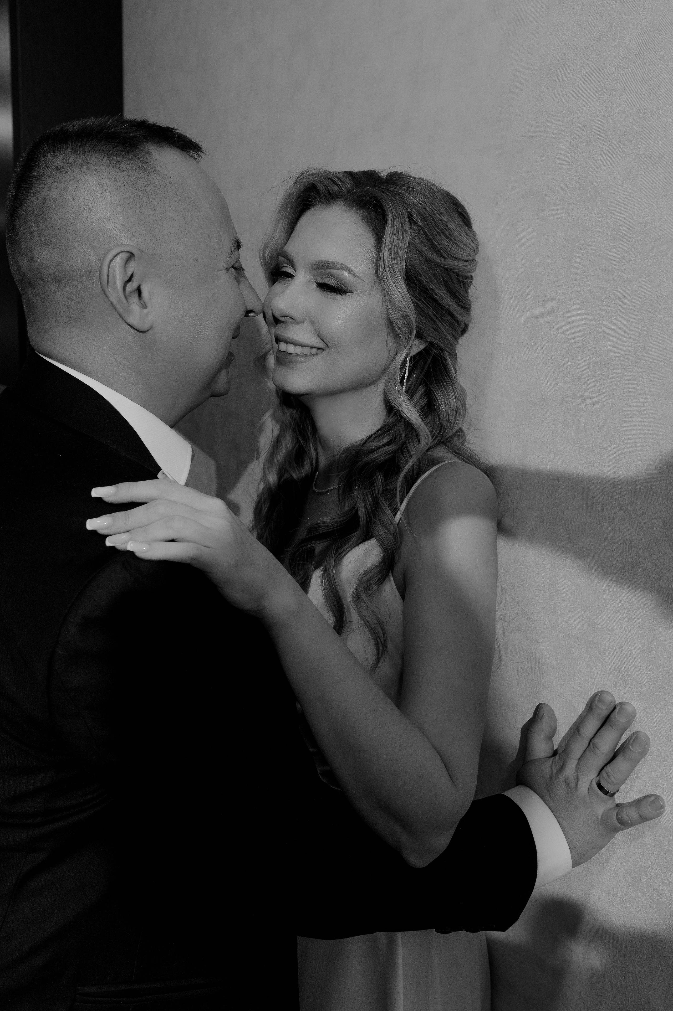 Елена и Дмитрий — свадебная фотосессия в Караганде. Свадебный фотограф Караганда