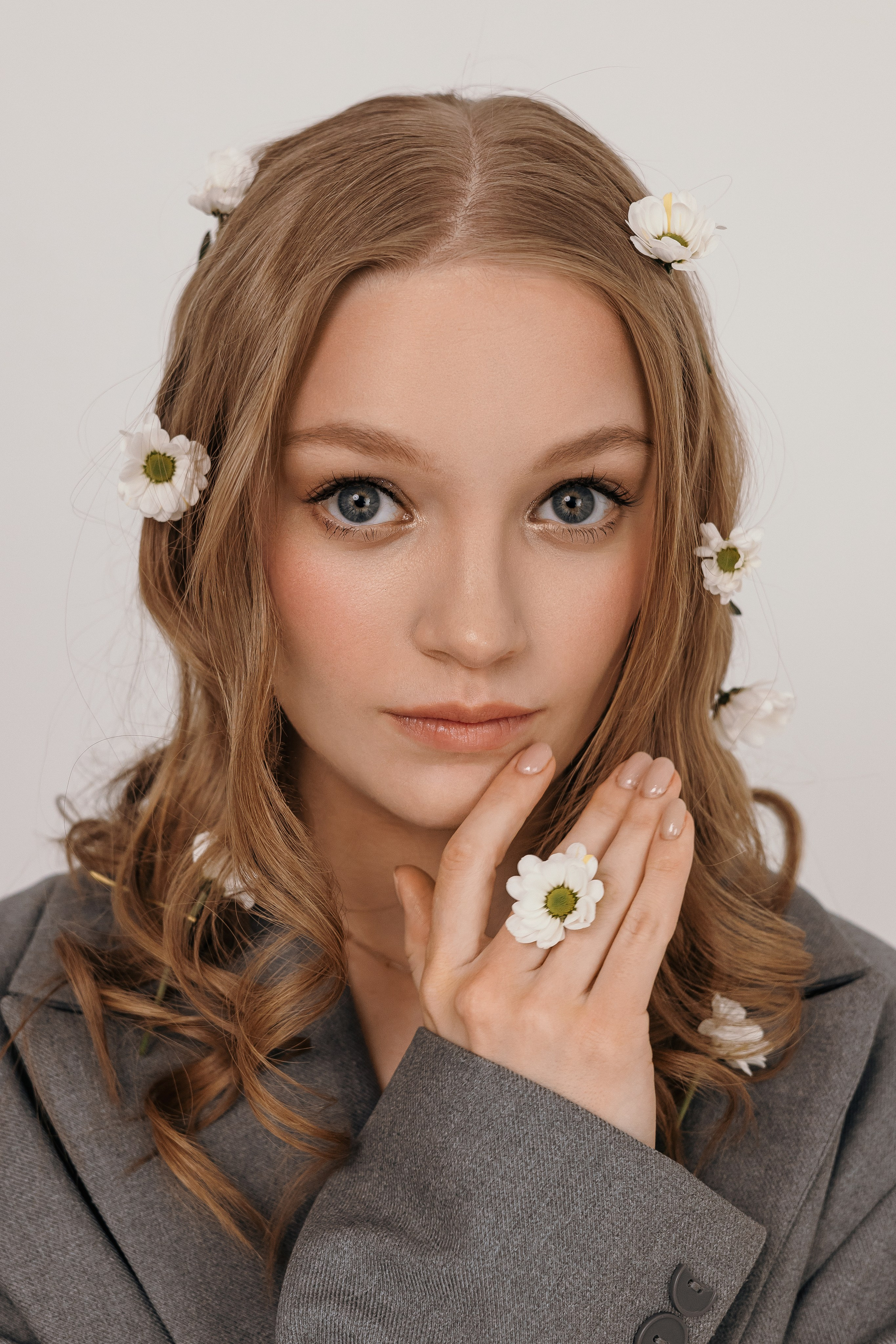 В студии. Асель Мурзина фотограф Казань