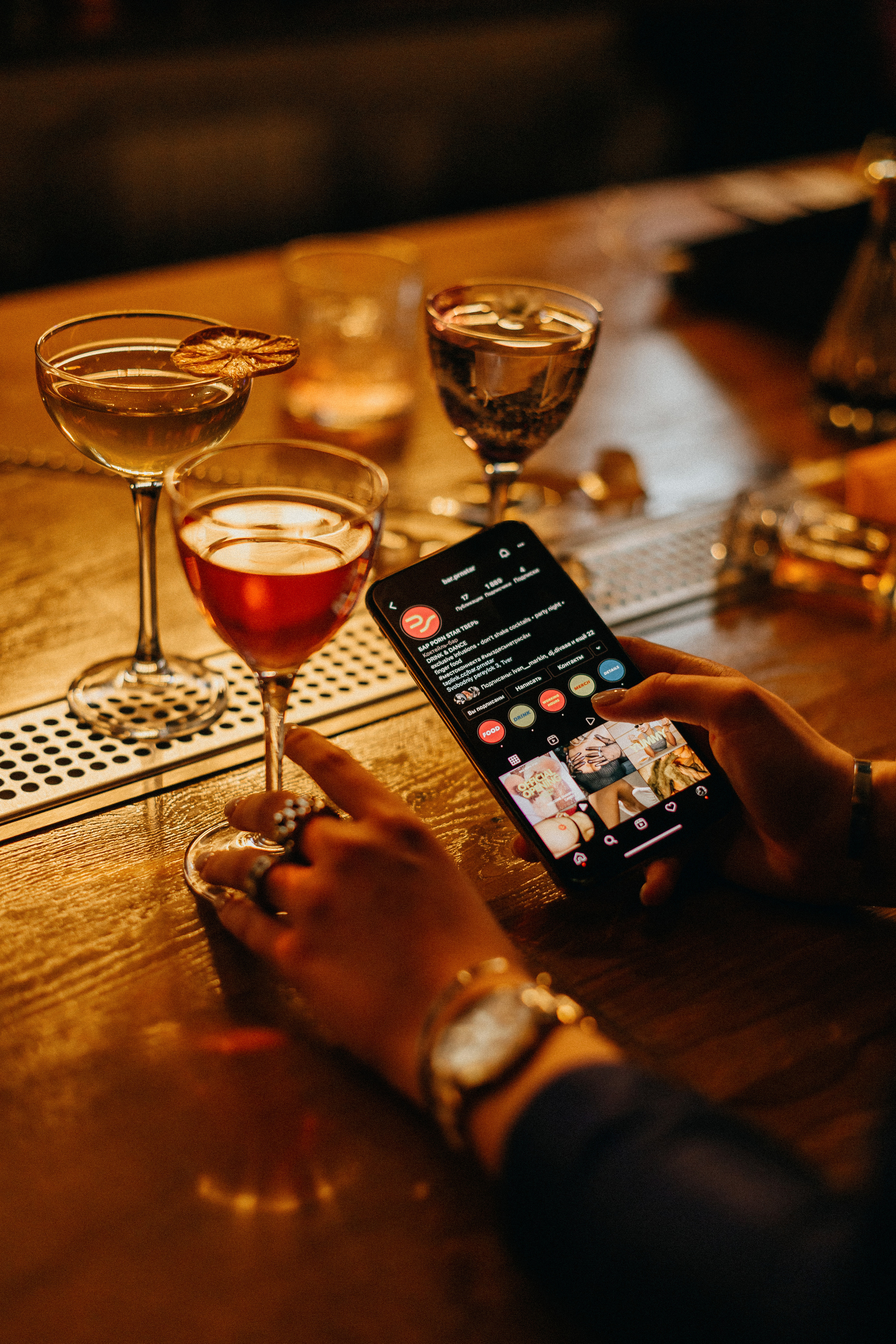 Bar PornStar. Photographer