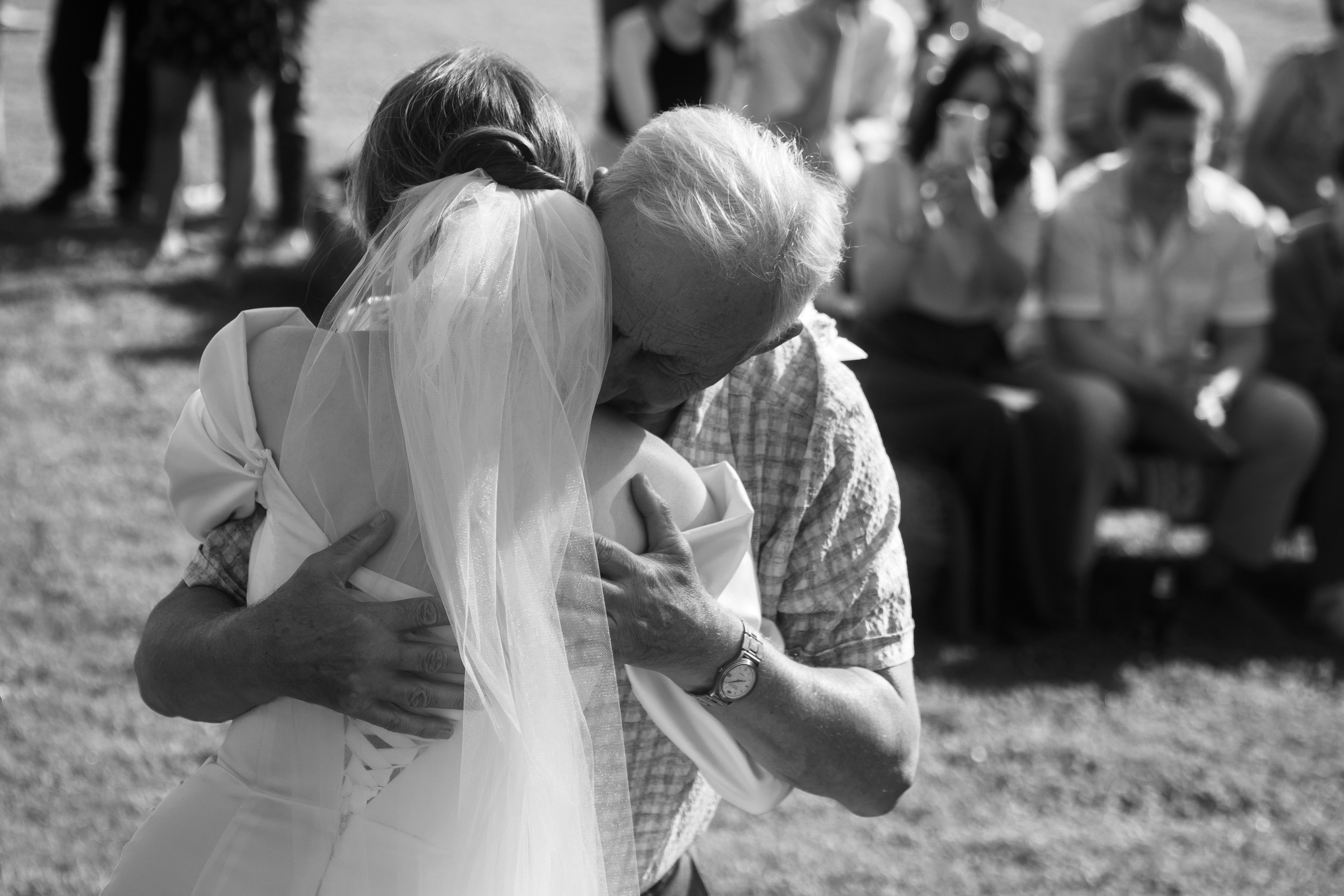 Алиса и Слава, роспись в Москве и вечеринка на природе, подальше от города. Фотограф в Москве Екатерина Черненко