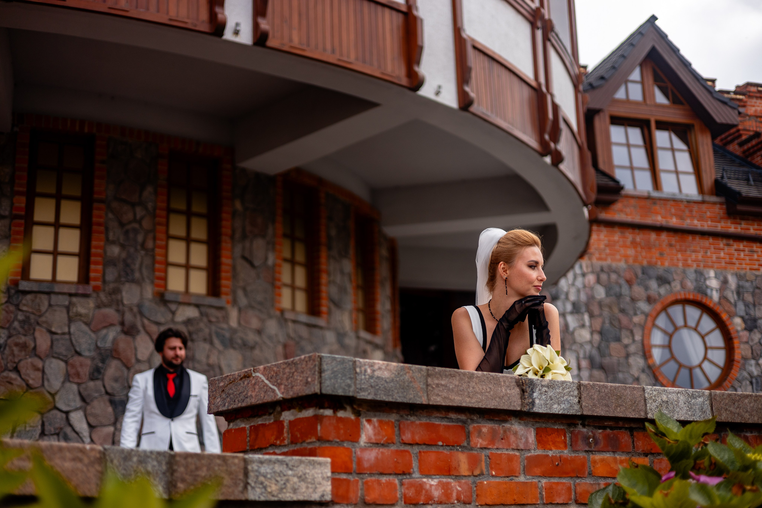 Евгений Саранцев, президент мотоклуба «Garage 13 MCC» и прекрасная Ирина. Фотограф Елена Медок Калининград