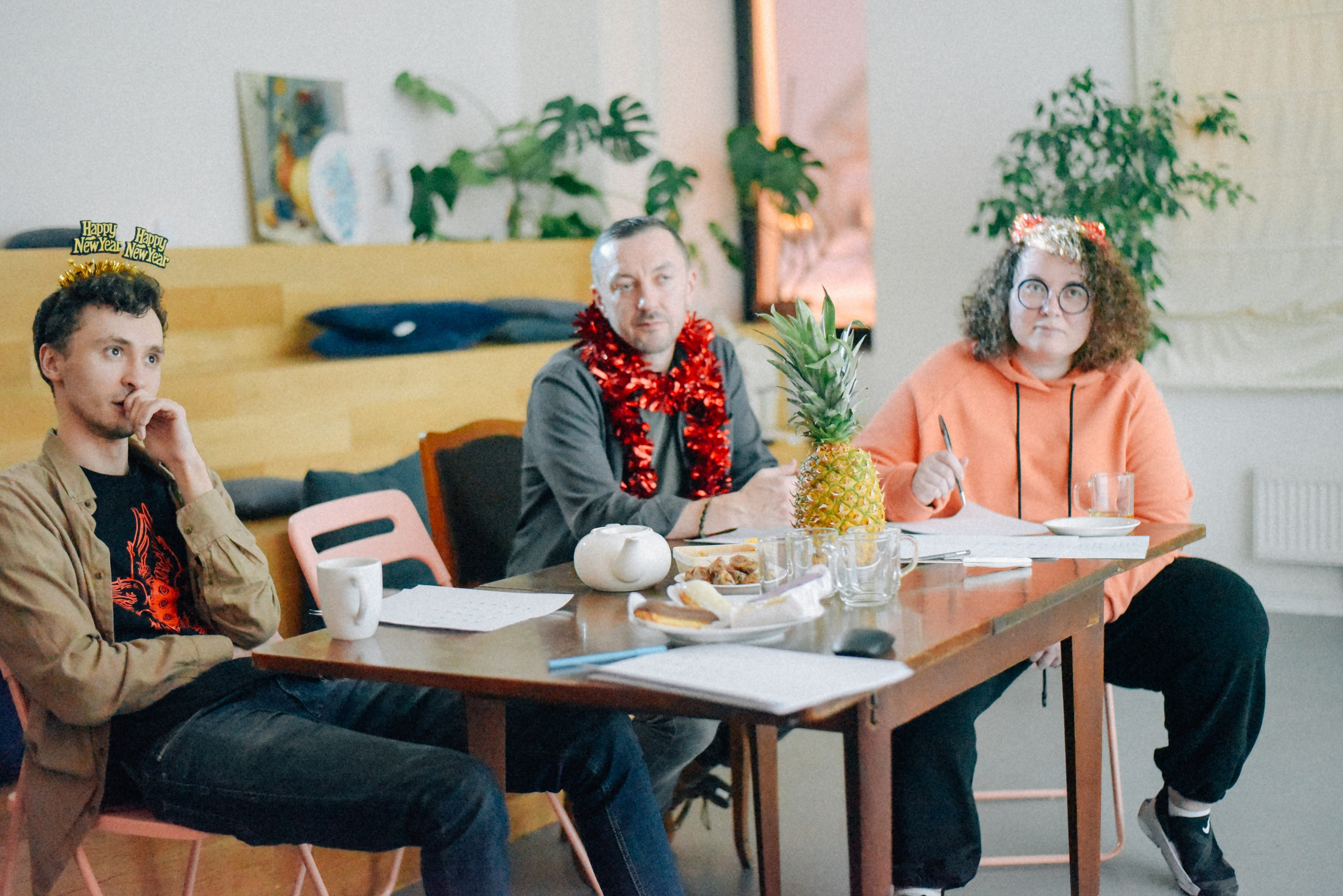 ЧТО ТЫ МЕЛЕШь Вечер вьетнамского караоке. Фотограф Лола Волна, город Москва