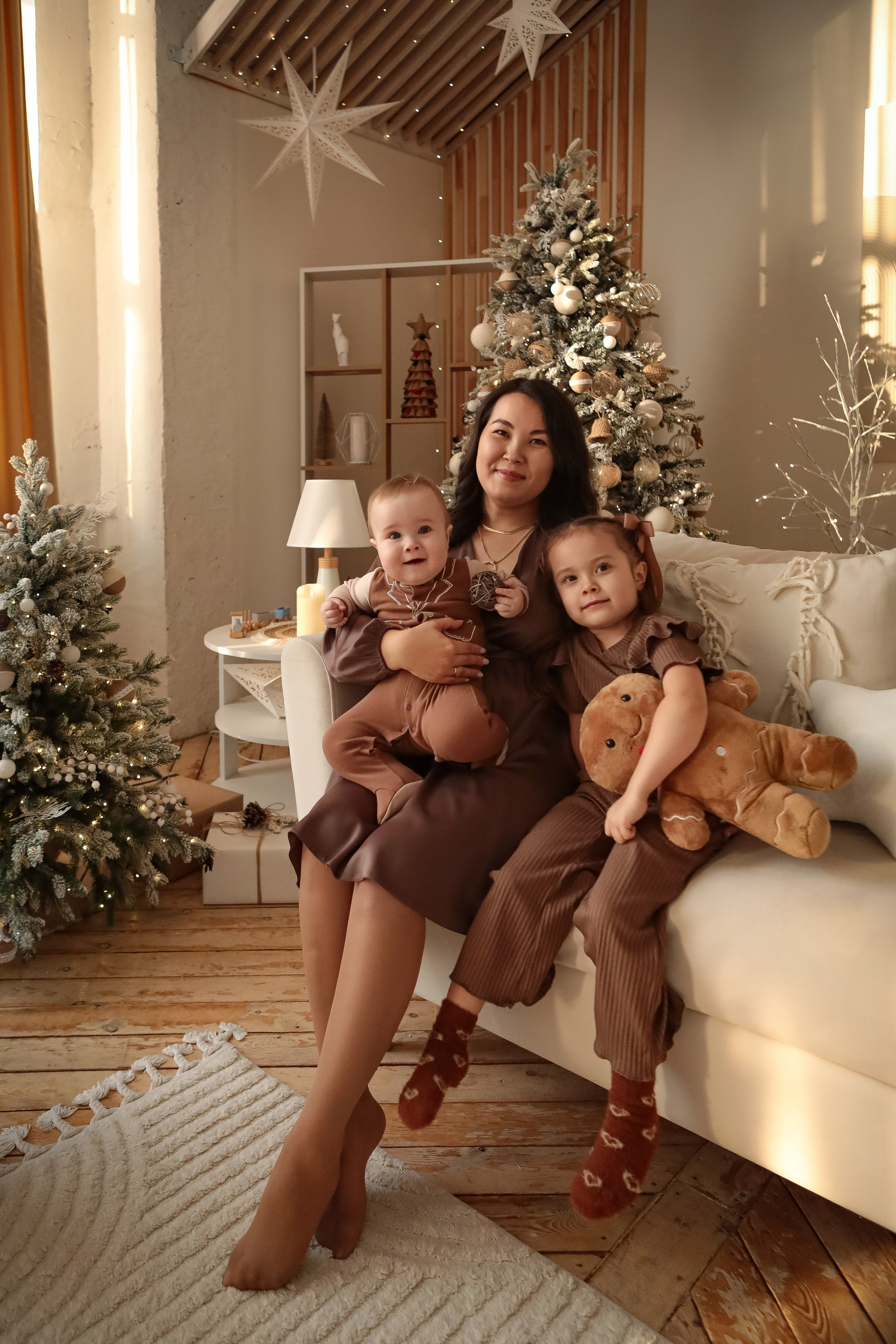 НОВОГОДНИЕ ФОТОСЕССИИ 2025-2026. Фотограф г. Хабаровск. Семейные и индивидуальные съёмки