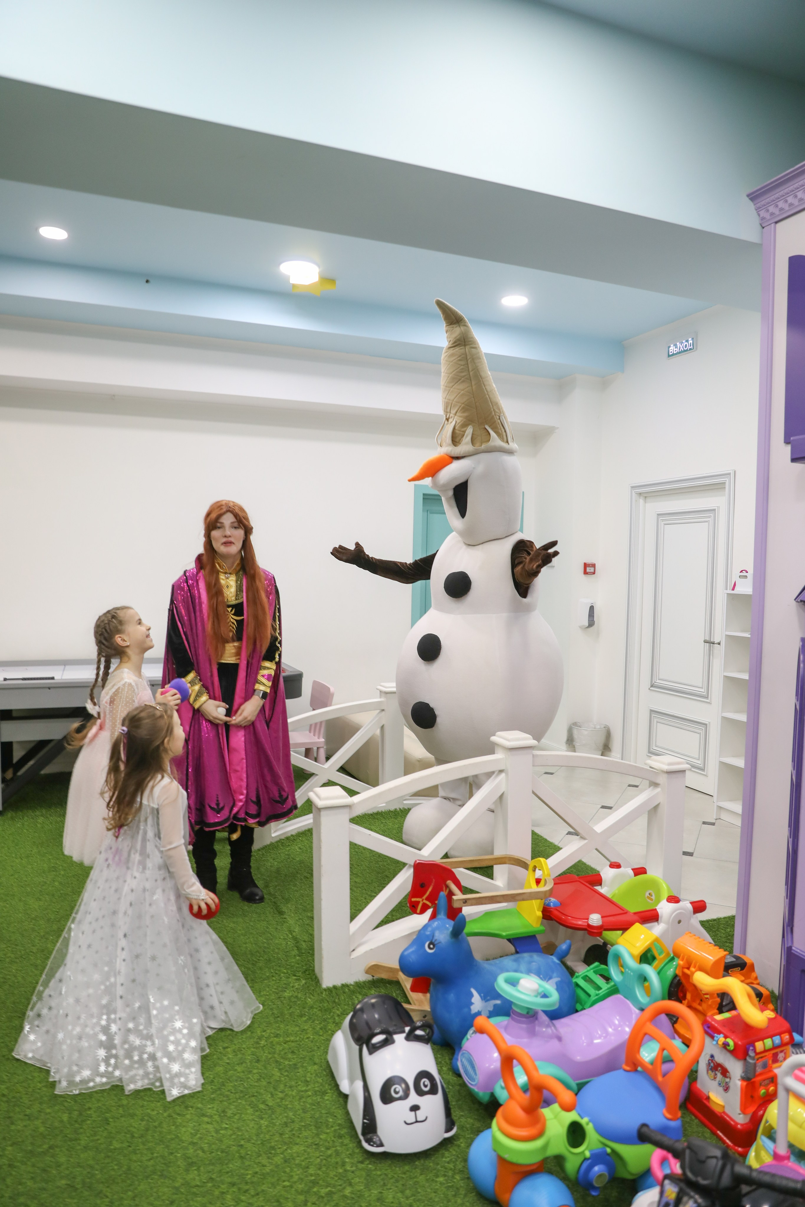 ДЕТСКИЕ МЕРОПРИЯТИЯ. Photographer Viktoriya Markushina «My world throug»