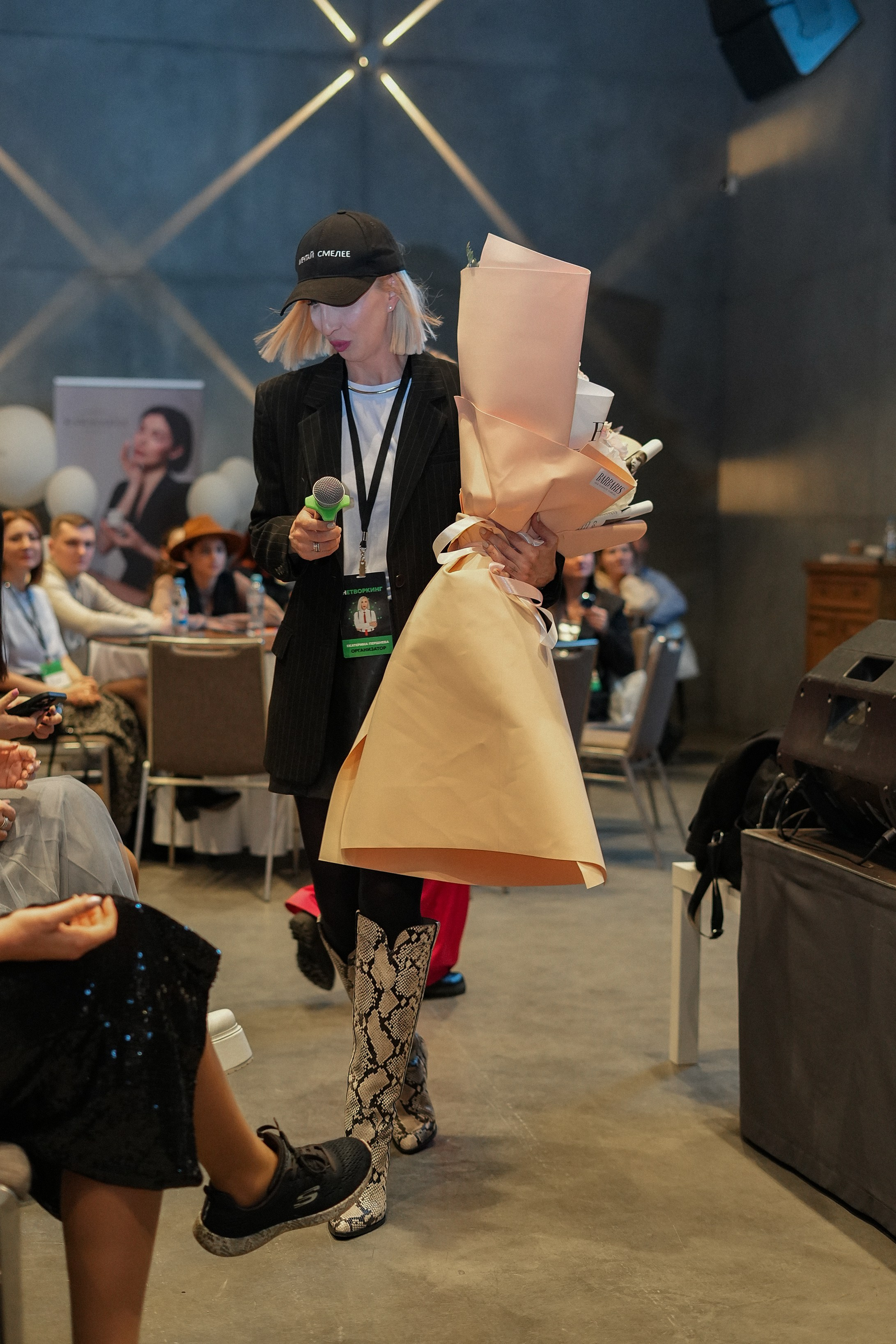 Нетворкинг 200 человек. Фотограф Волгоград Анастасия Ли