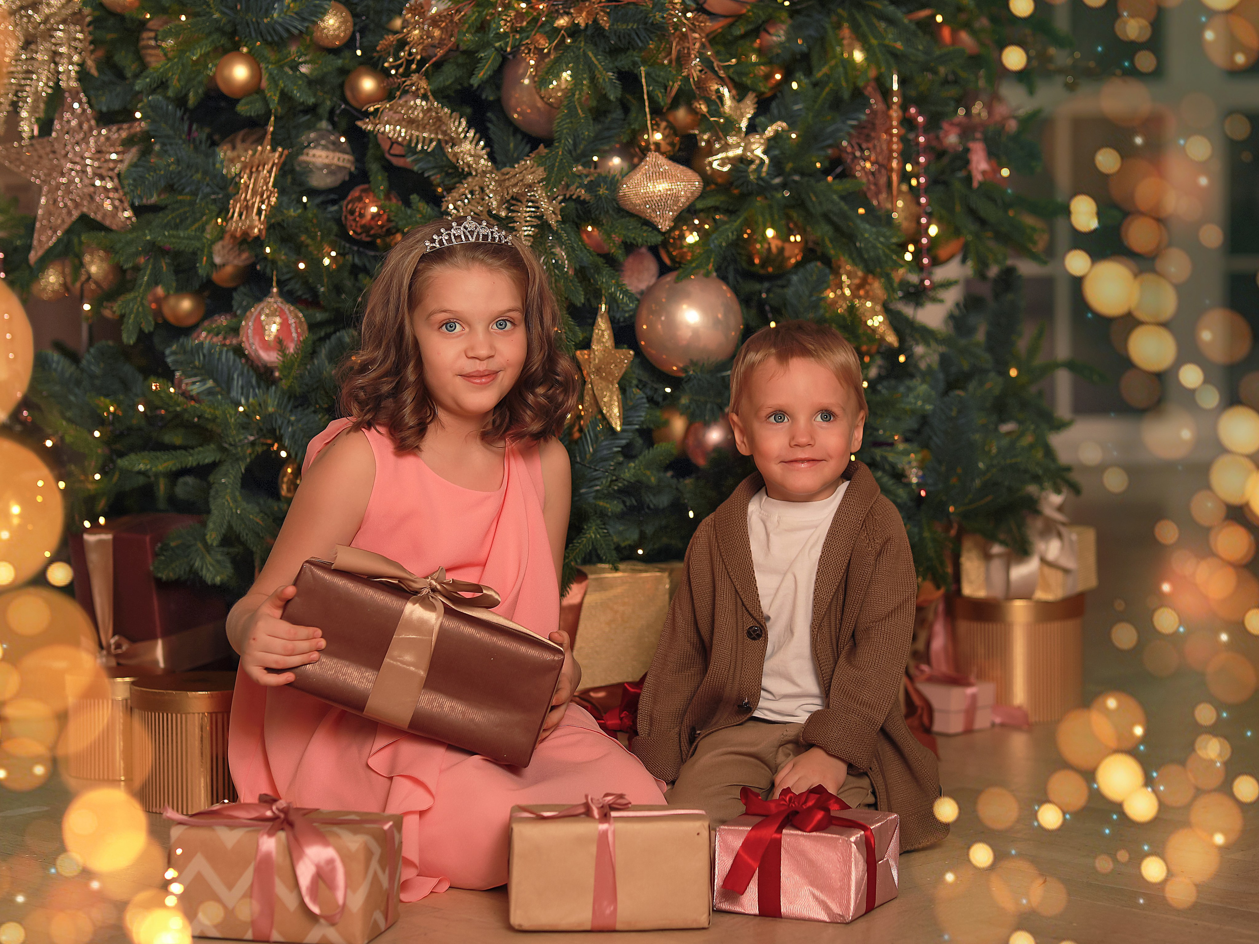 Новый год зал Ника. Фотограф Юлия Рязанова Москва семейный и детский