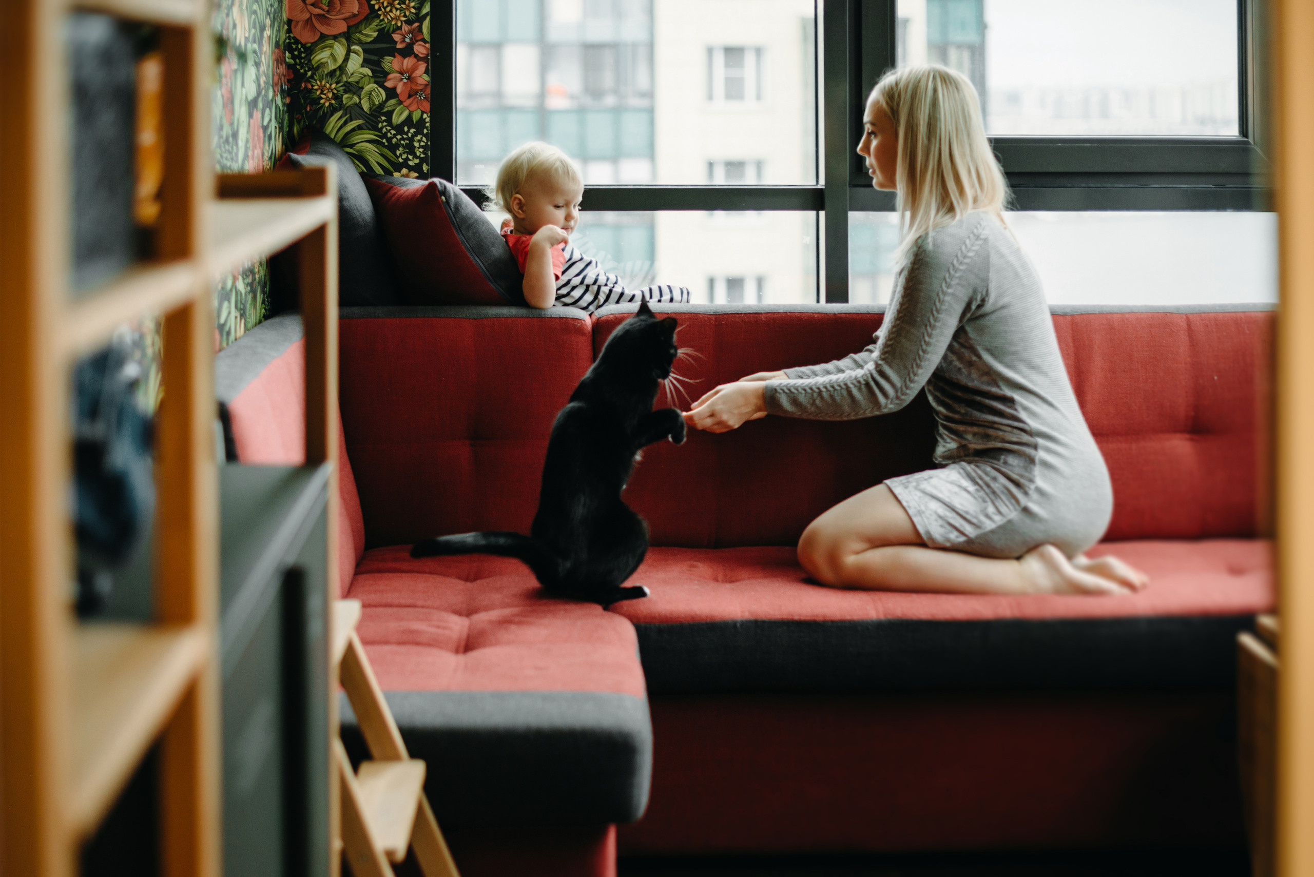 Новогодняя семейная фотосессия дома. Семейный и детский фотограф в Санкт-Петербурге Маша Бичан