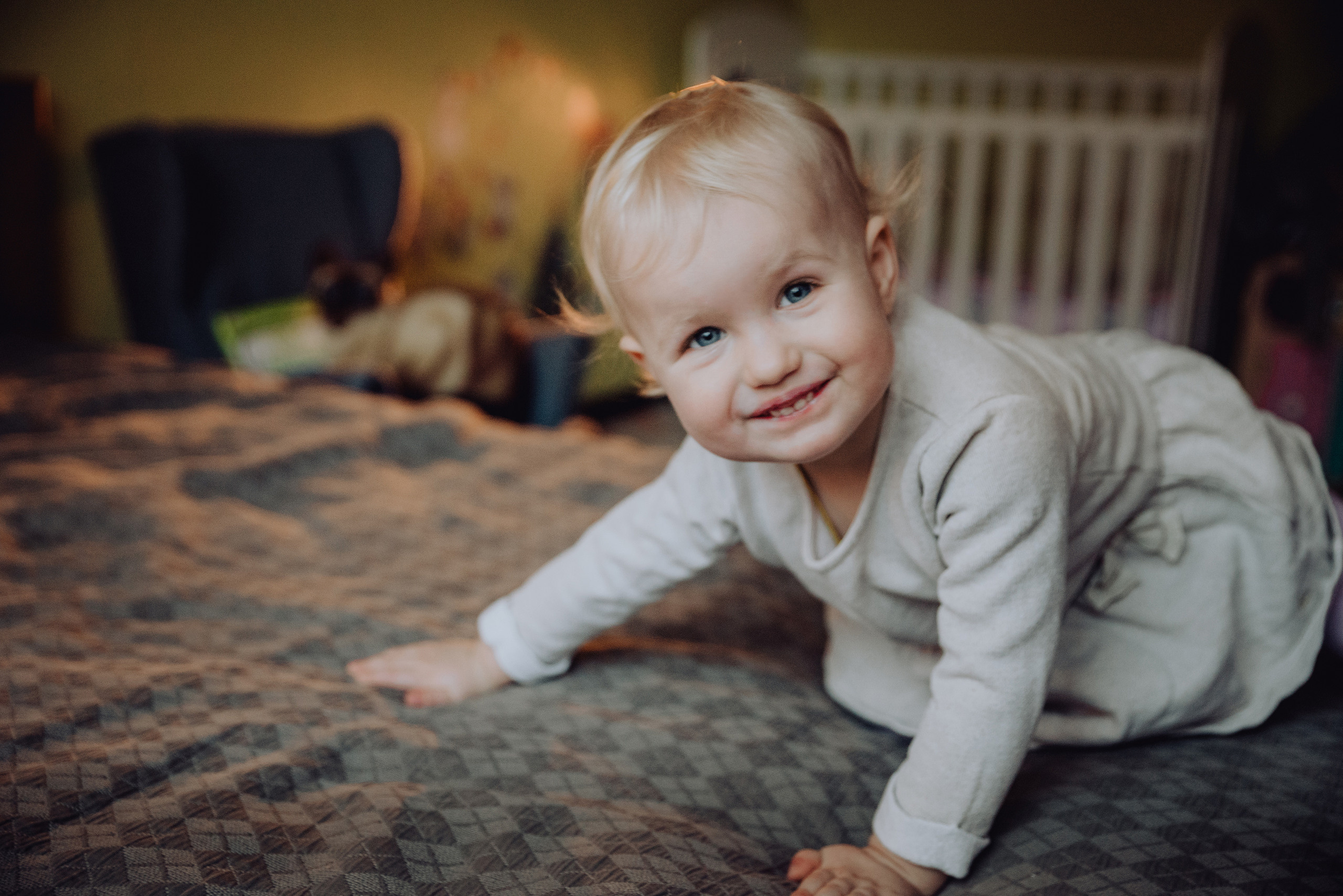 Новогодняя семейная фотосессия дома. Семейный и детский фотограф в Санкт-Петербурге Маша Бичан