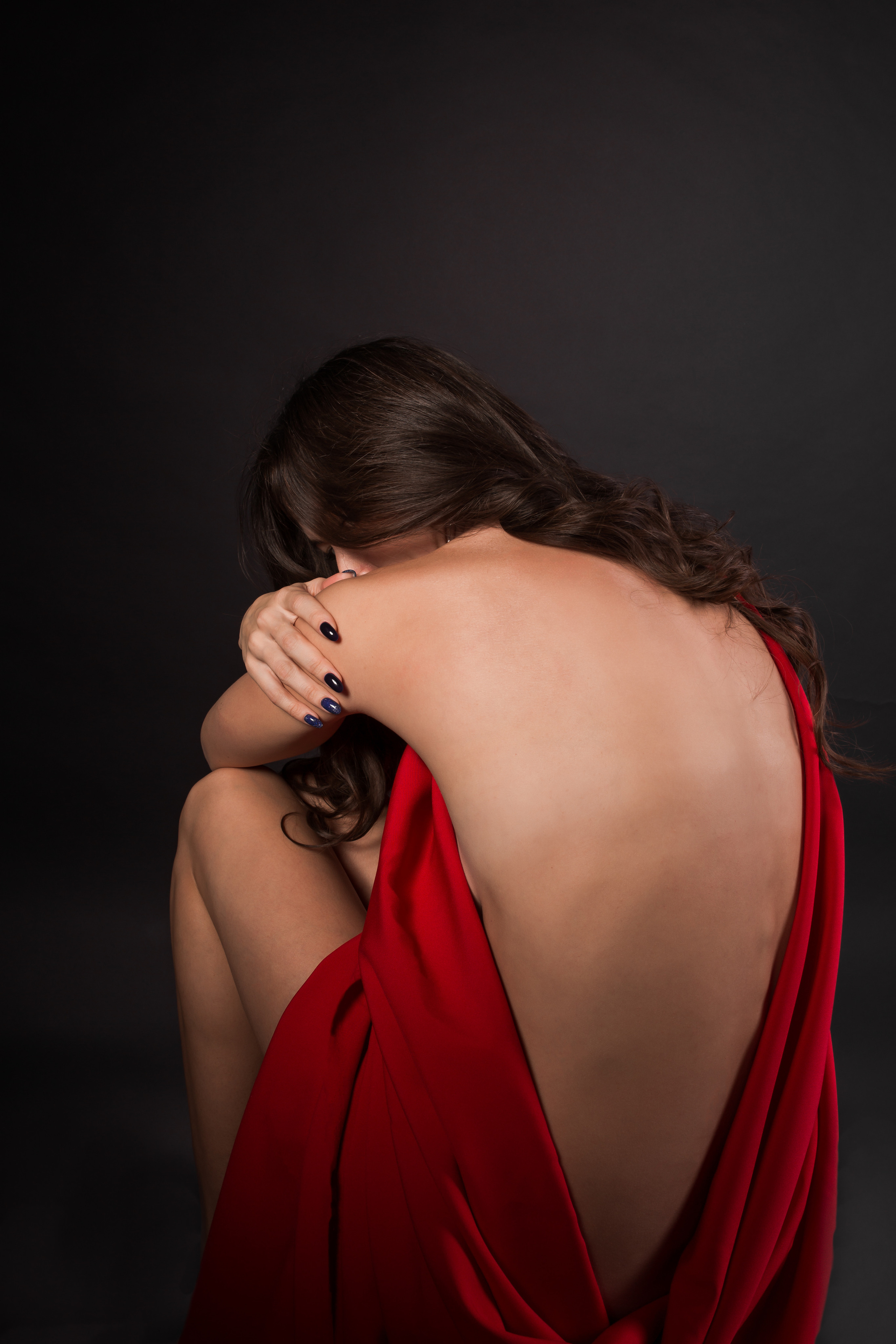 Фотосессия Маргариты в студии с тканью. Фотограф в Москве Анна Яковлева