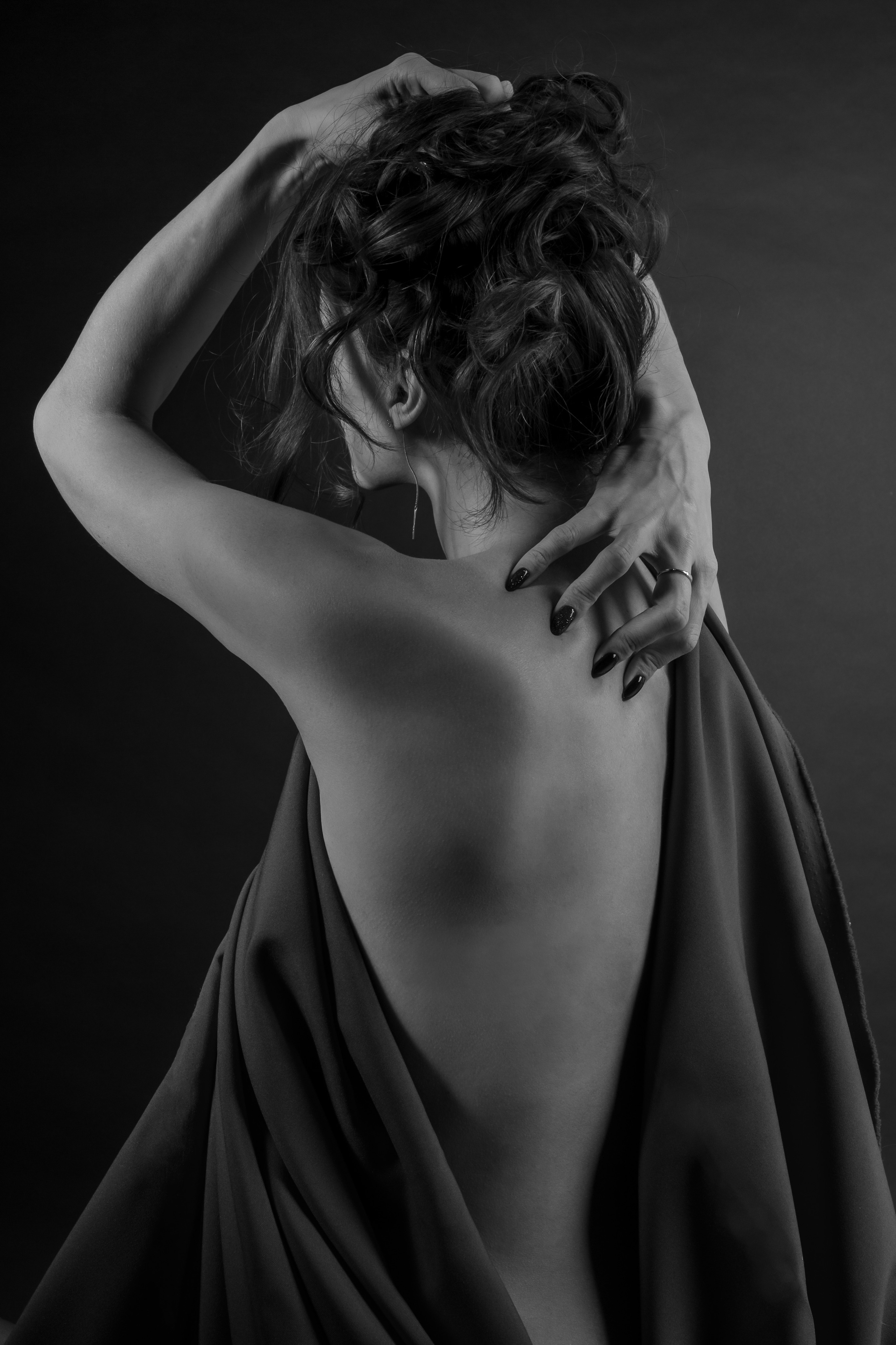 Фотосессия Маргариты в студии с тканью. Фотограф в Москве Анна Яковлева