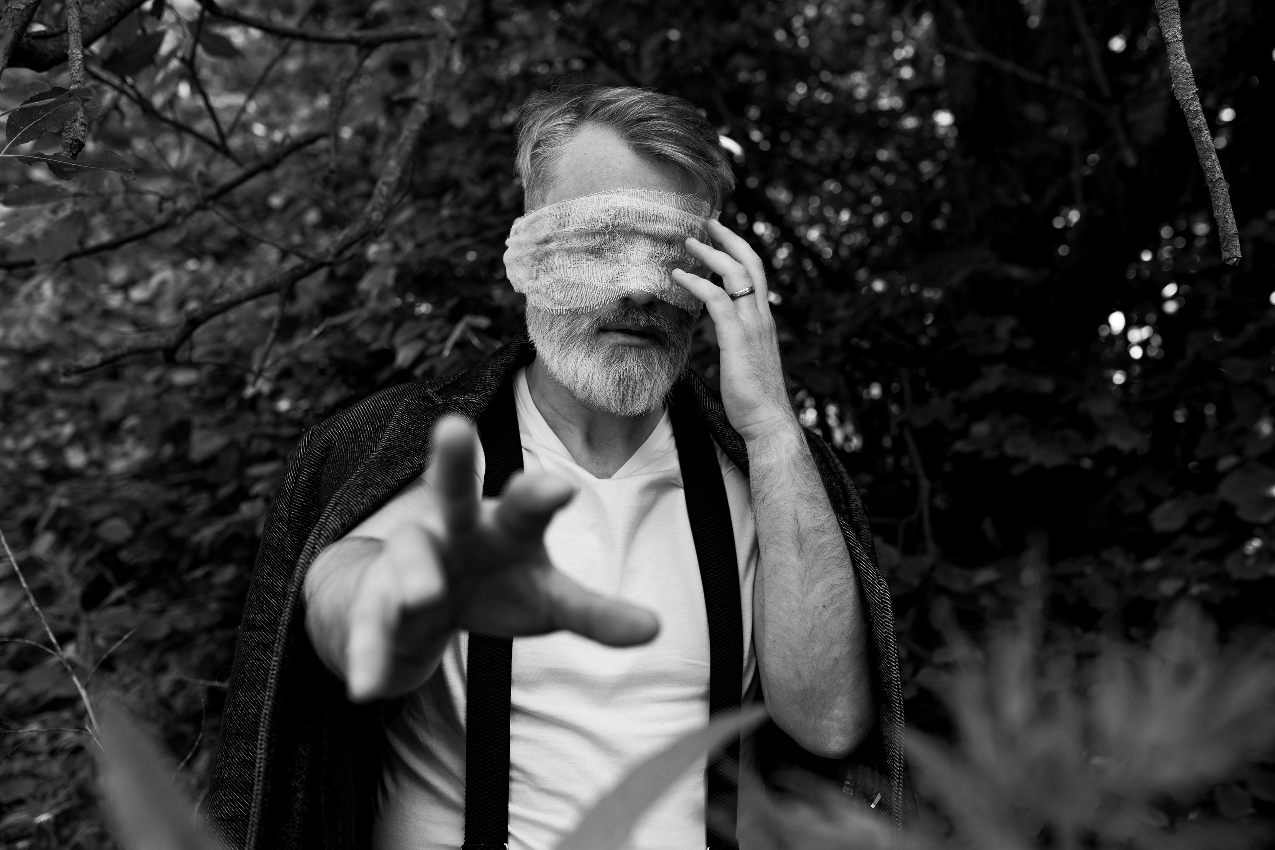 Фотосессия актёра Владимира Цупка на природе. Фотограф в Москве Анна Яковлева