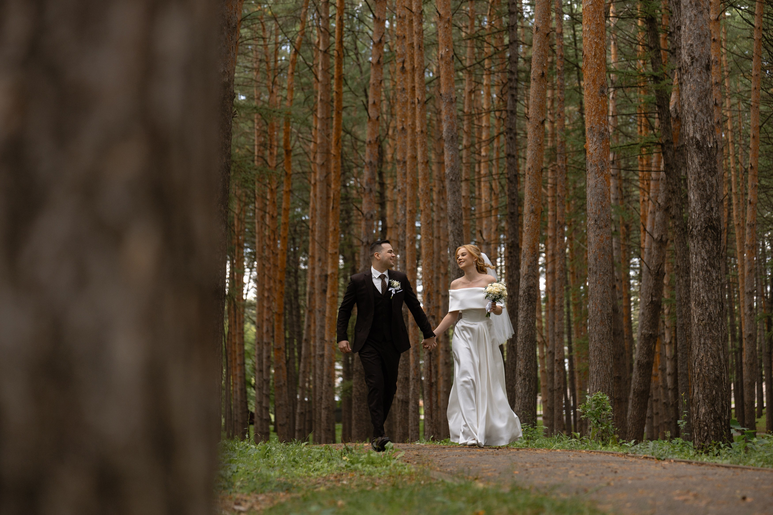 Сосновый лес Президент отеля. Свадебный фотограф в Уфе Лилия Сова