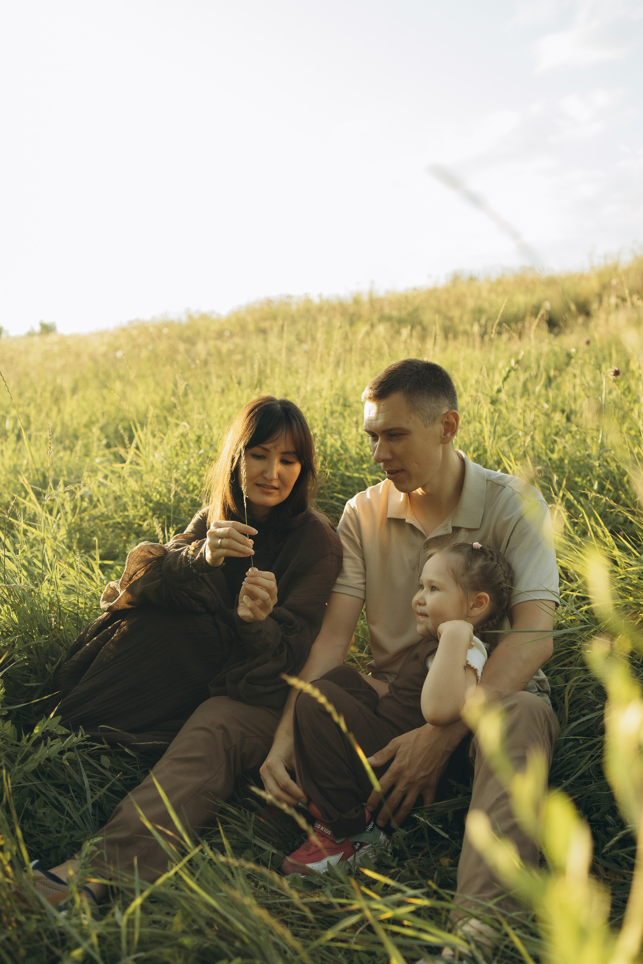 На природе. Семейный фотограф Новосибирск Фотограф на выписку Новосибирск