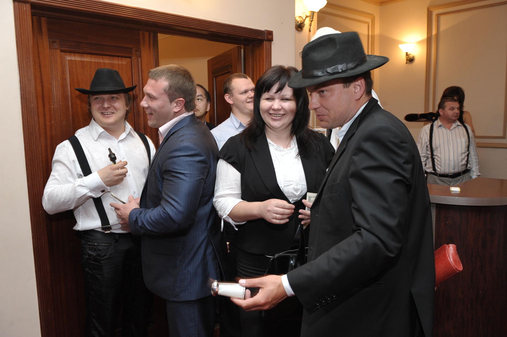 Гангстерский День Рождения компании «Навигатор». Ведущий на свадьбу, корпоратив и юбилей в Москве Сергей Рябинин