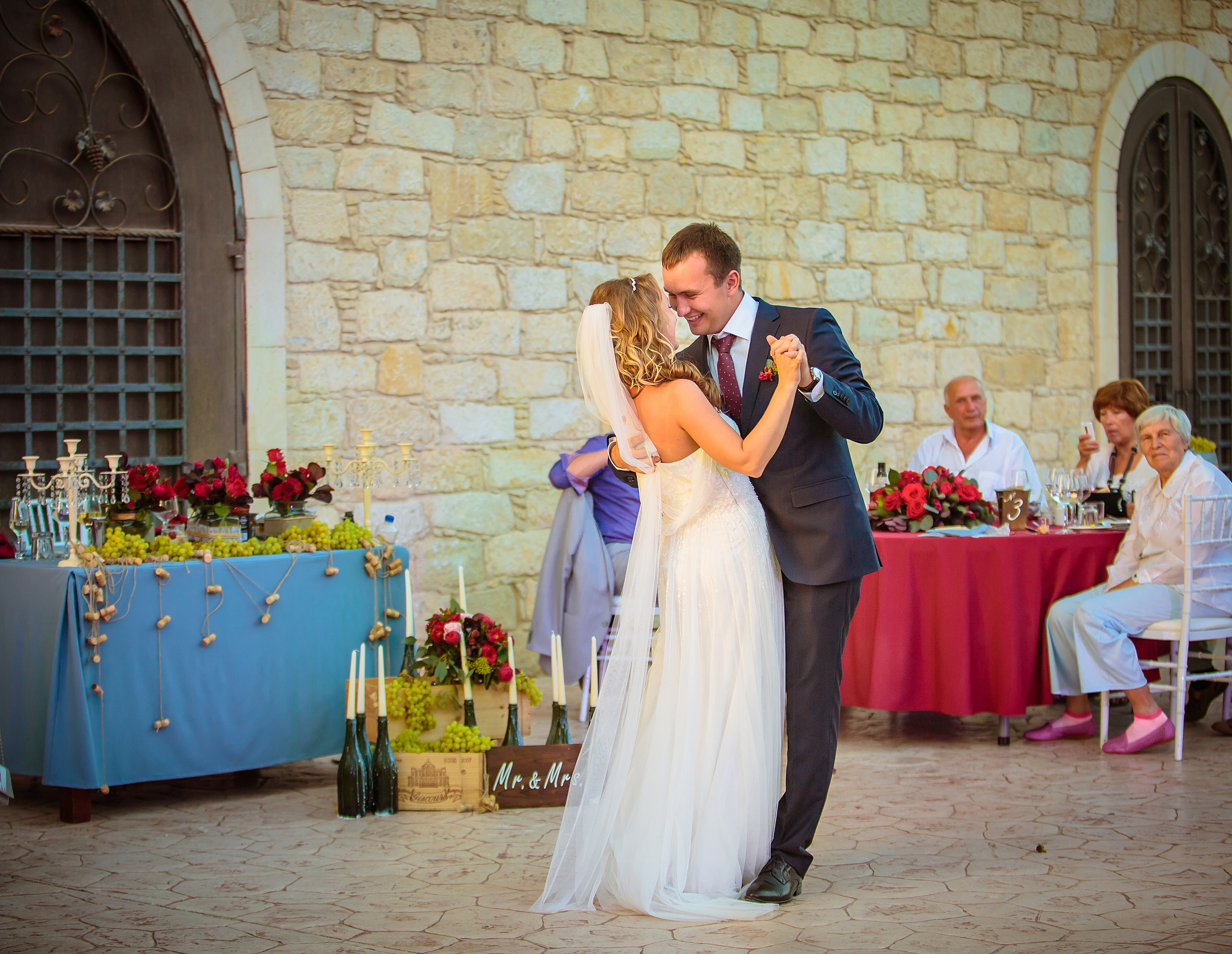 Свадьба Ильи и Елены 26 сентября 2014 года. г.Лимассол (КИПР). Ведущий на свадьбу, корпоратив и юбилей в Москве Сергей Рябинин