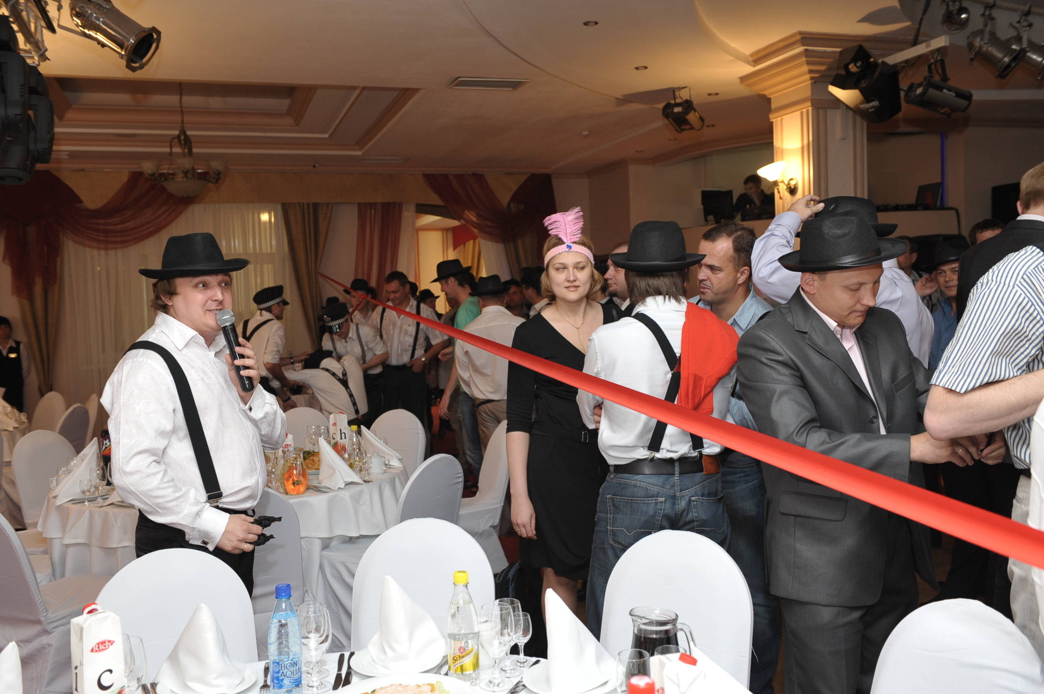 Гангстерский День Рождения компании «Навигатор». Ведущий на свадьбу, корпоратив и юбилей в Москве Сергей Рябинин