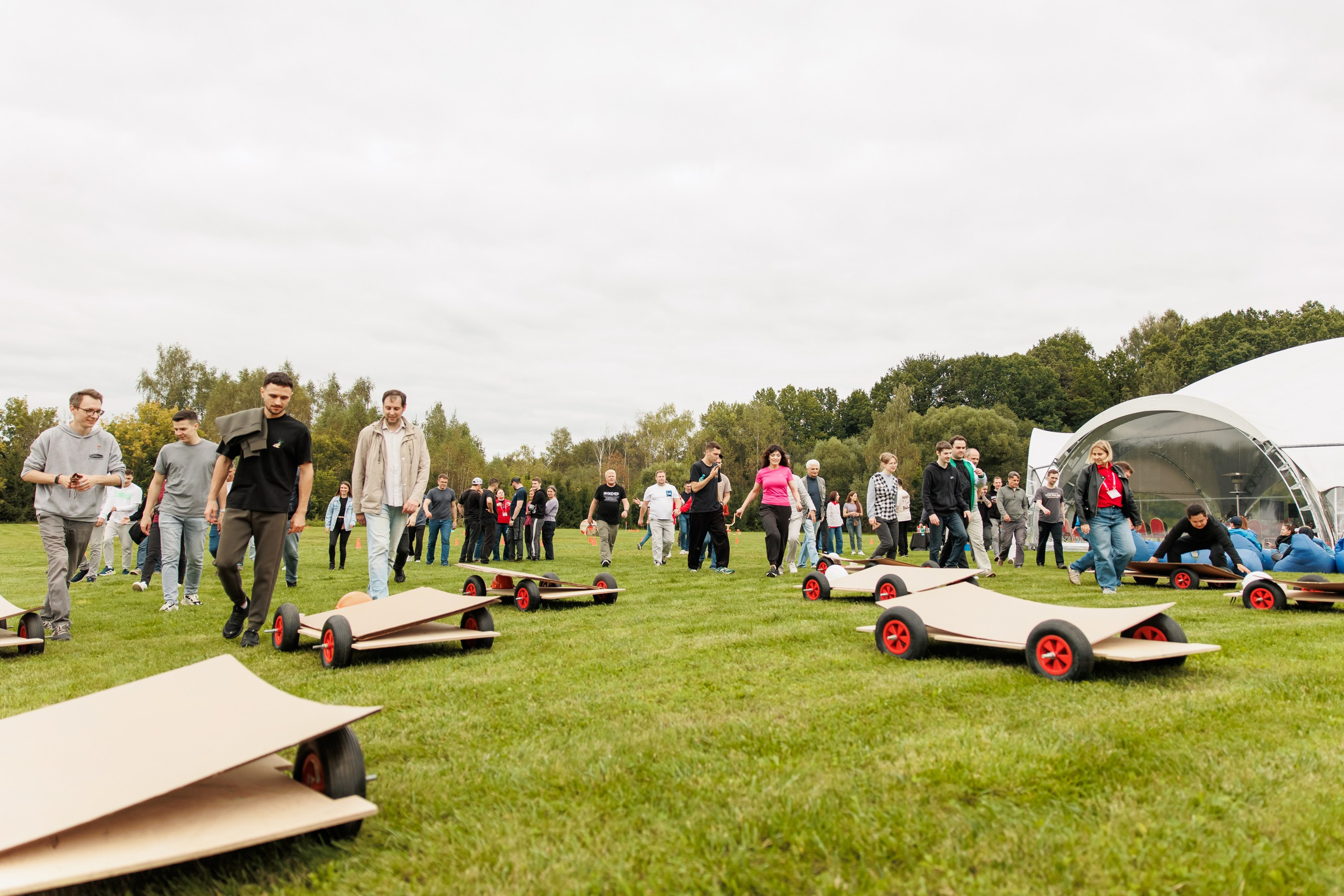 Тимбилдинг выезд. Репортажный фотограф. Москва. Алина Ланская