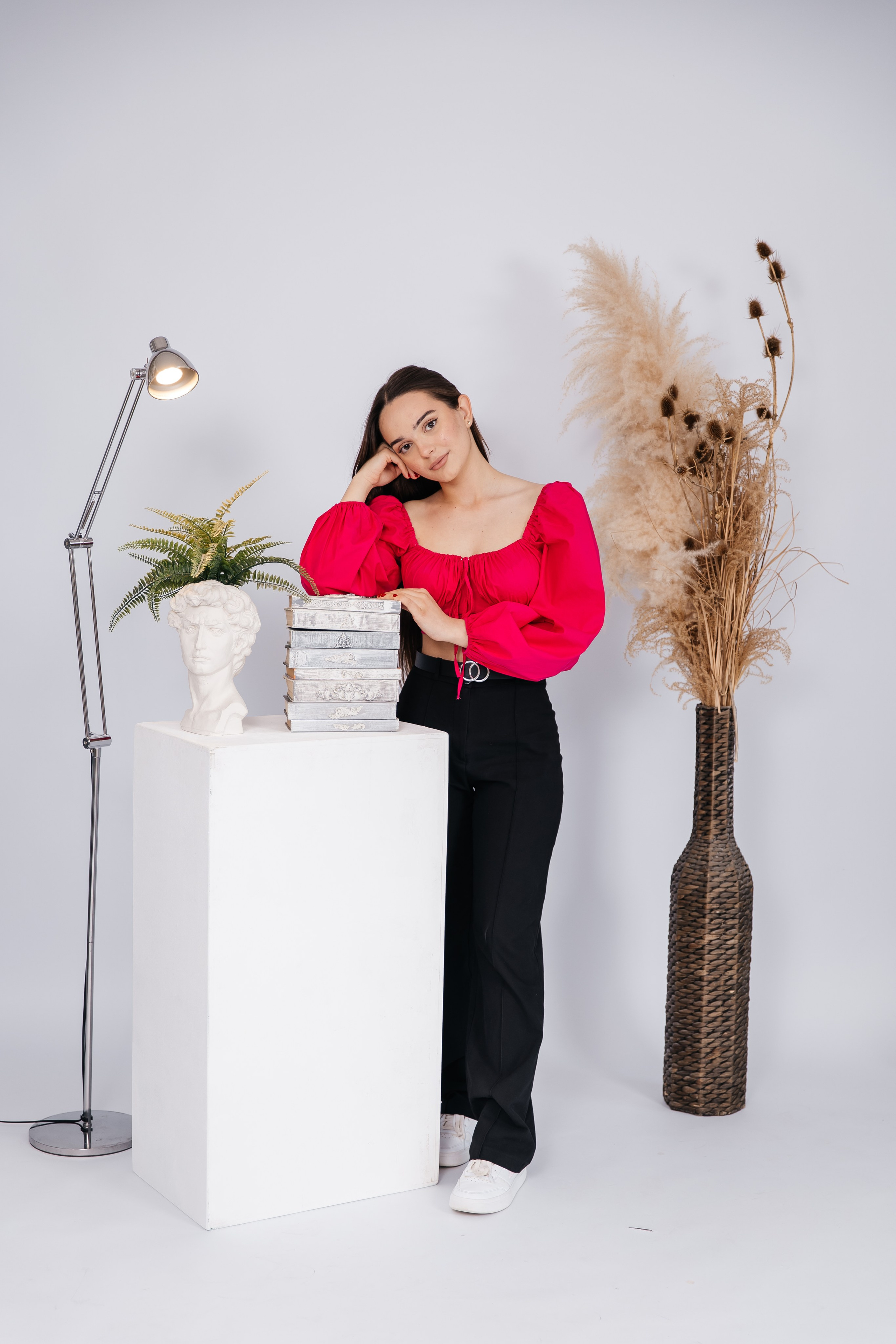 Фотосессия в старших классах Крымск. Фотограф Любава Колесник. Выпускные альбомы в Крымском районе